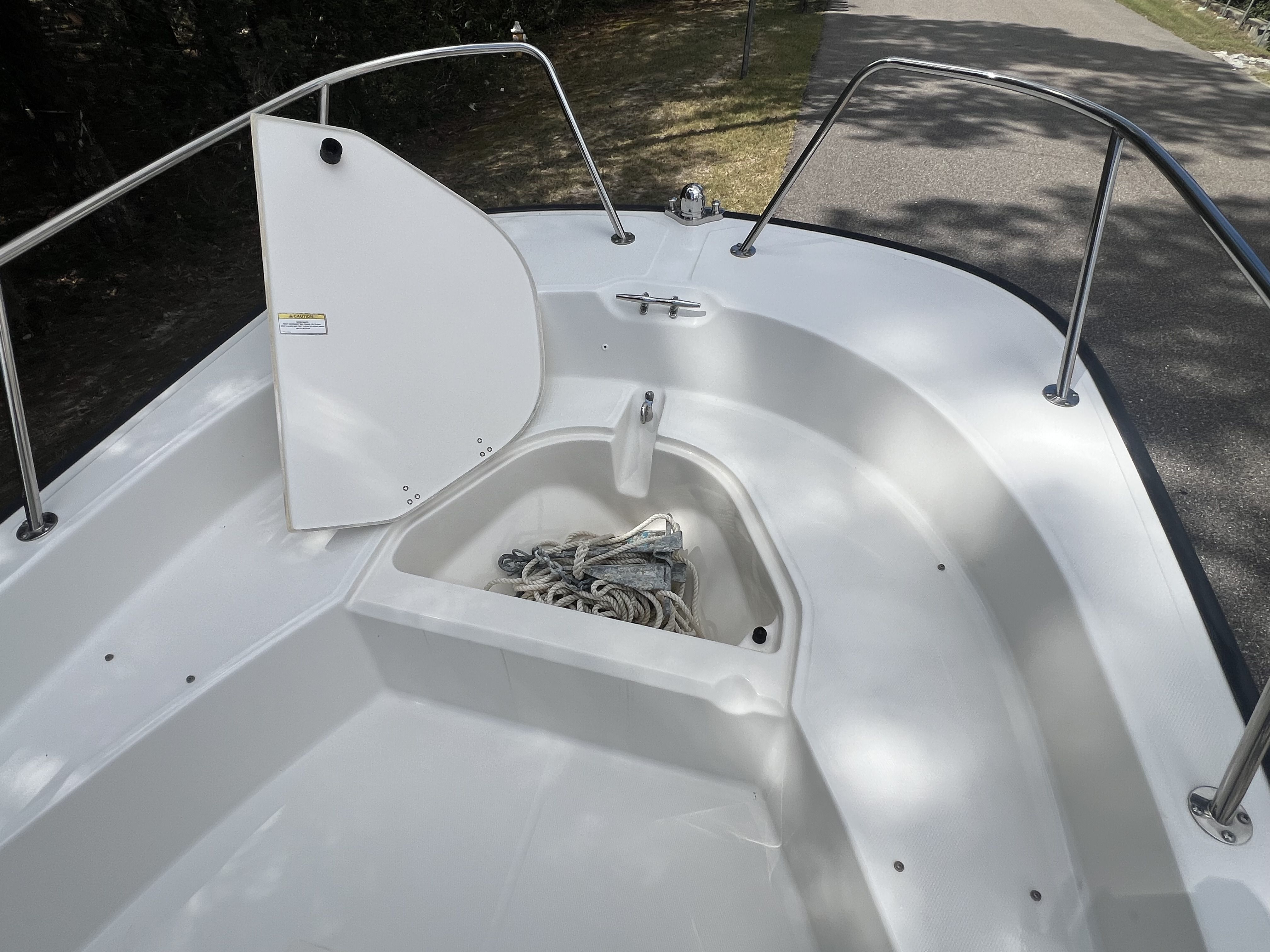 2016 Boston Whaler 170 Montauk - 23