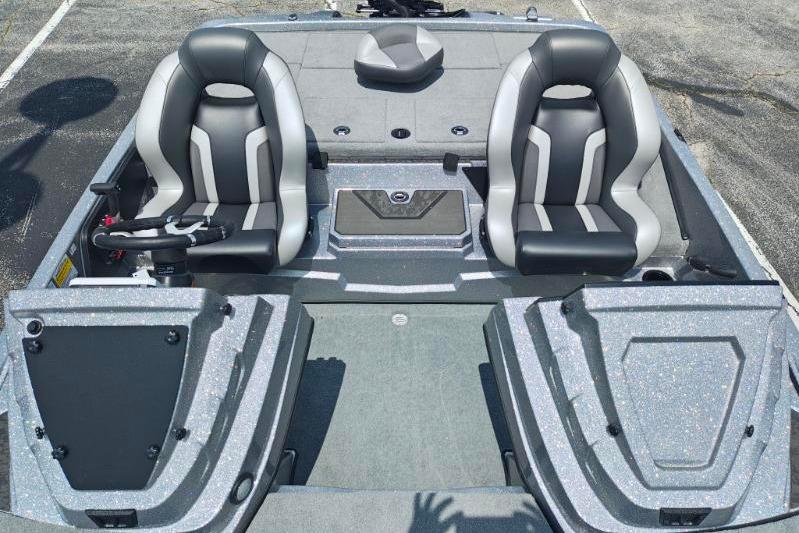 2026 Nitro Z19 XL boat interior with dual seats and steering console.