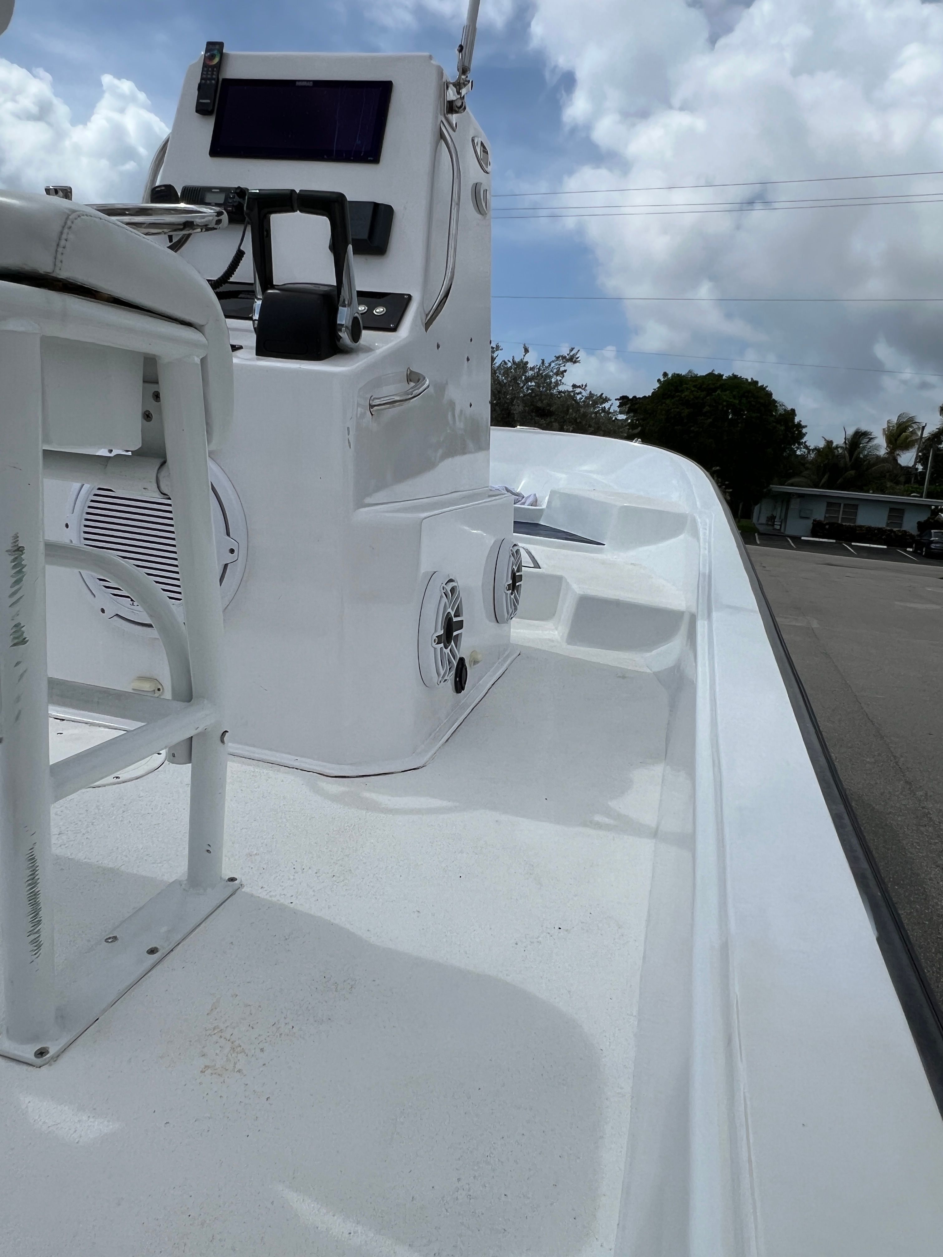 1974 Boston Whaler Low Profile - 5