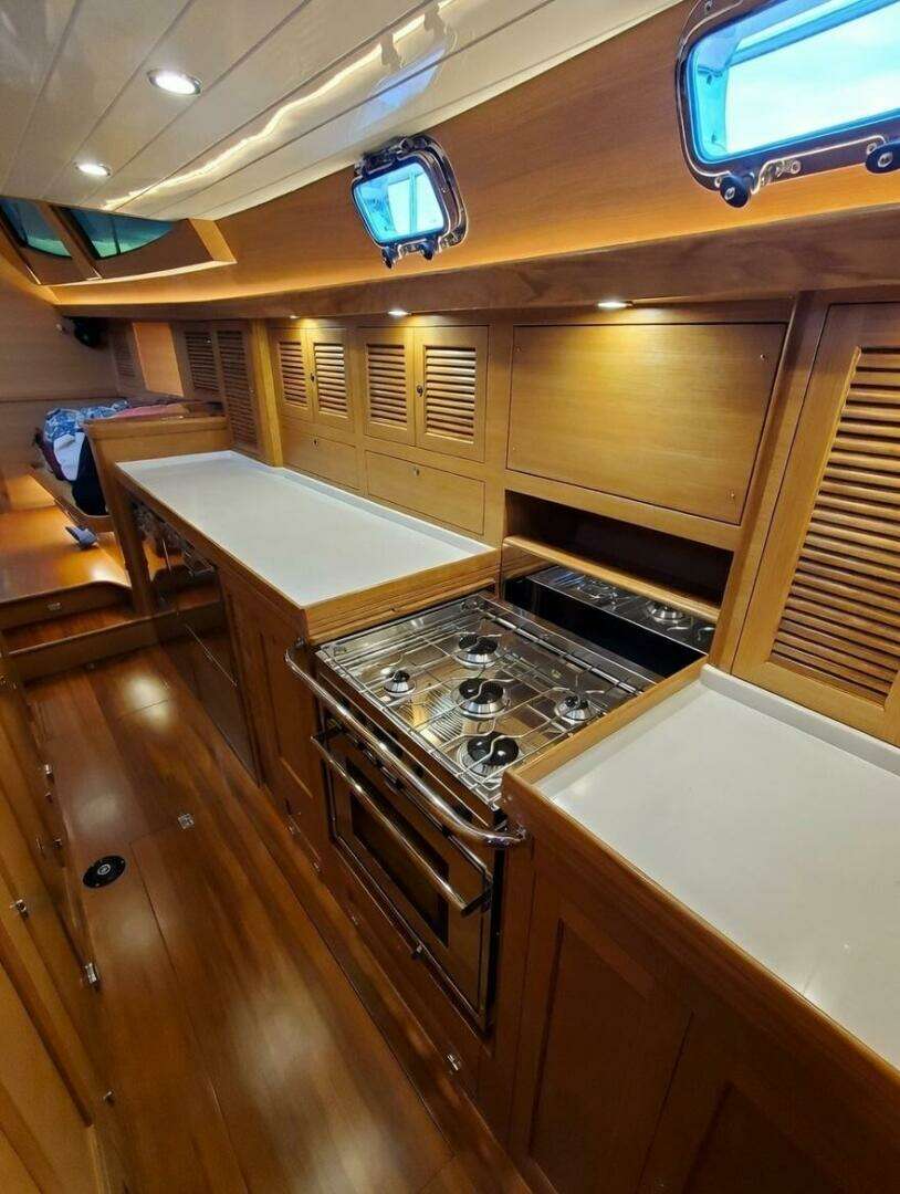 2023 Bluewater 56 - Image 27