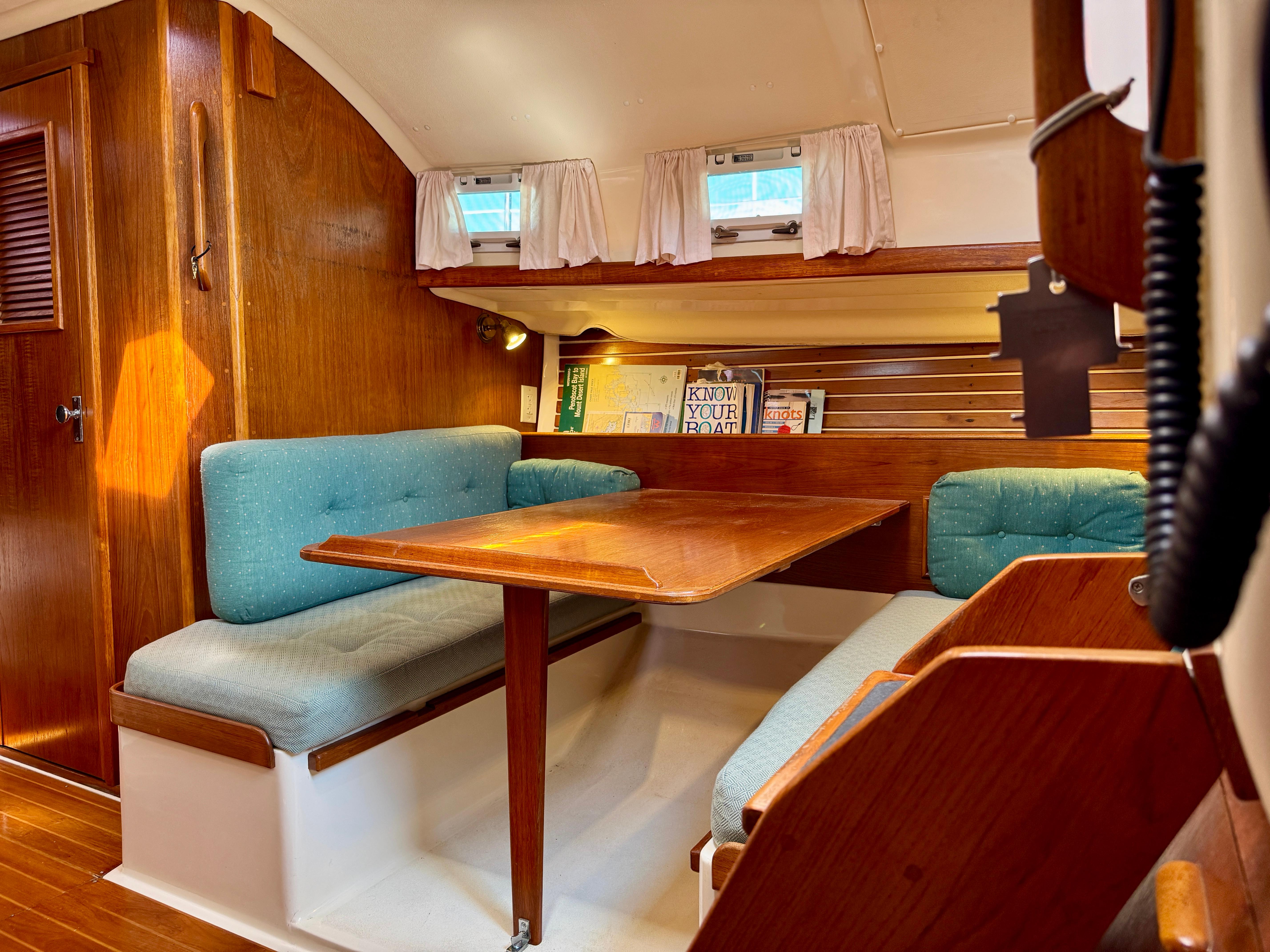 1989 Nonsuch 30 Ultra - 51