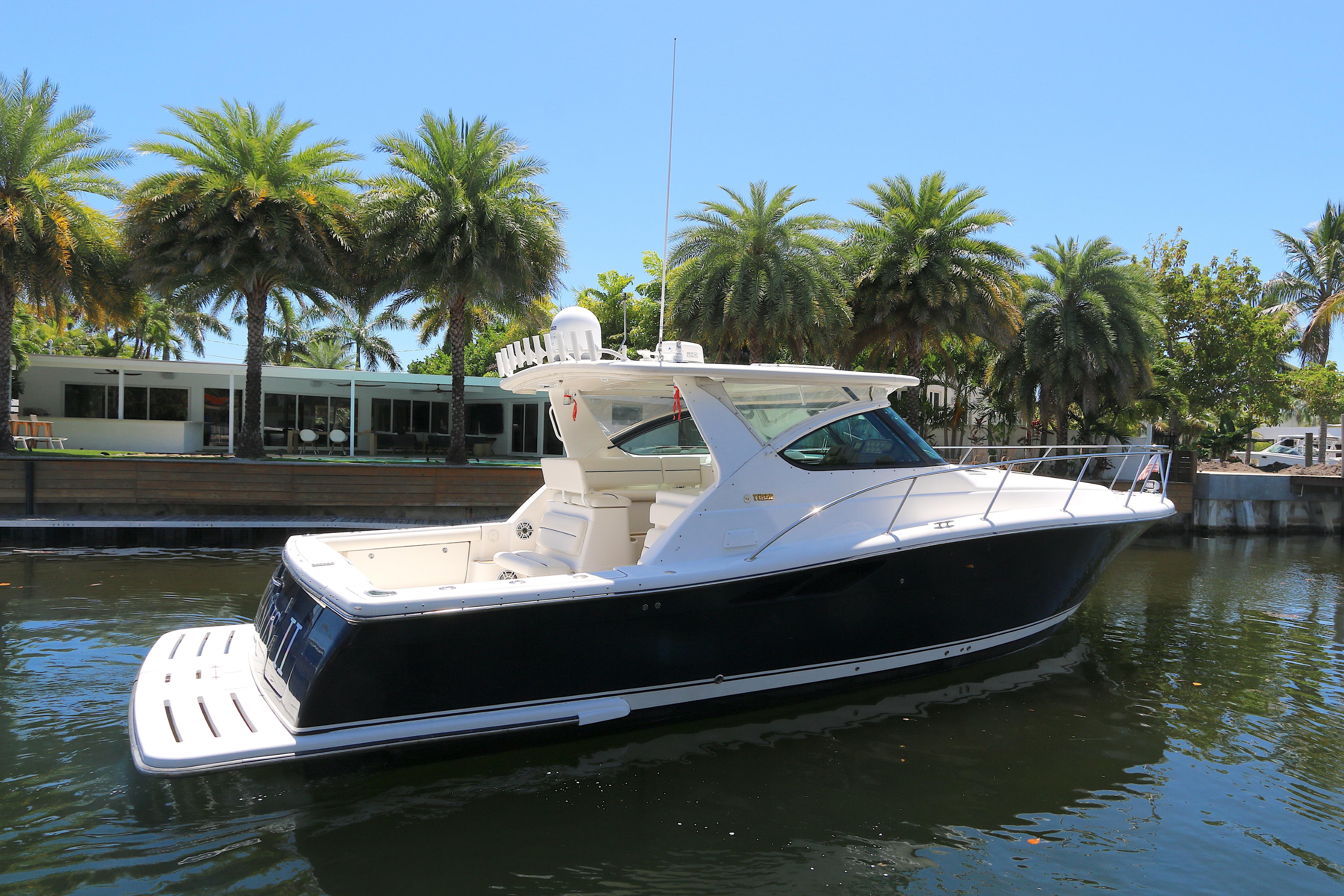 2005 Tiara Yachts 3800 Open