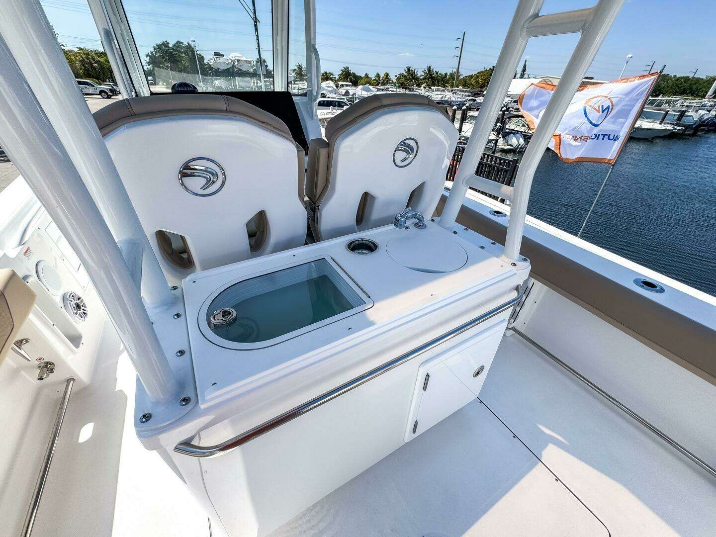 2025 Edgewater 325CC - Image 17