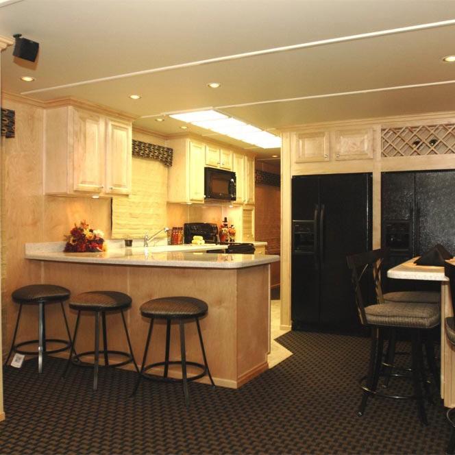 Modern kitchen in 2006 American Waterways Desert Rain Trip 15 houseboat.