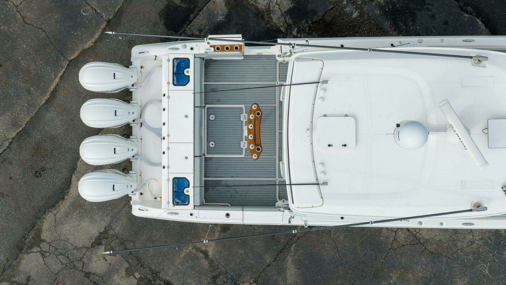 2023 Everglades 455 Center Console - Image 5