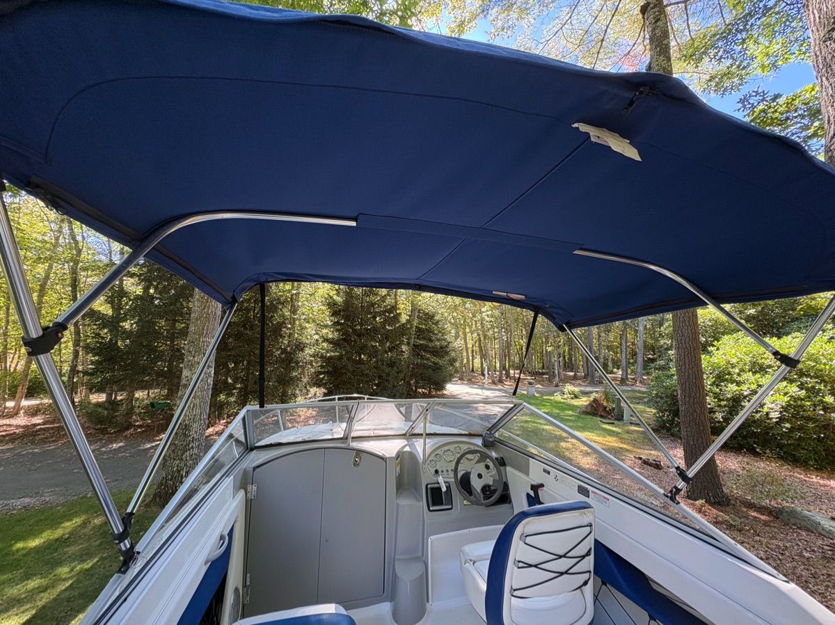 2012 Bayliner 192 Discovery Cuddy - 9