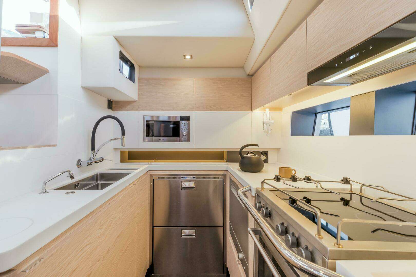 2026 Allures 51.9 - Image 40