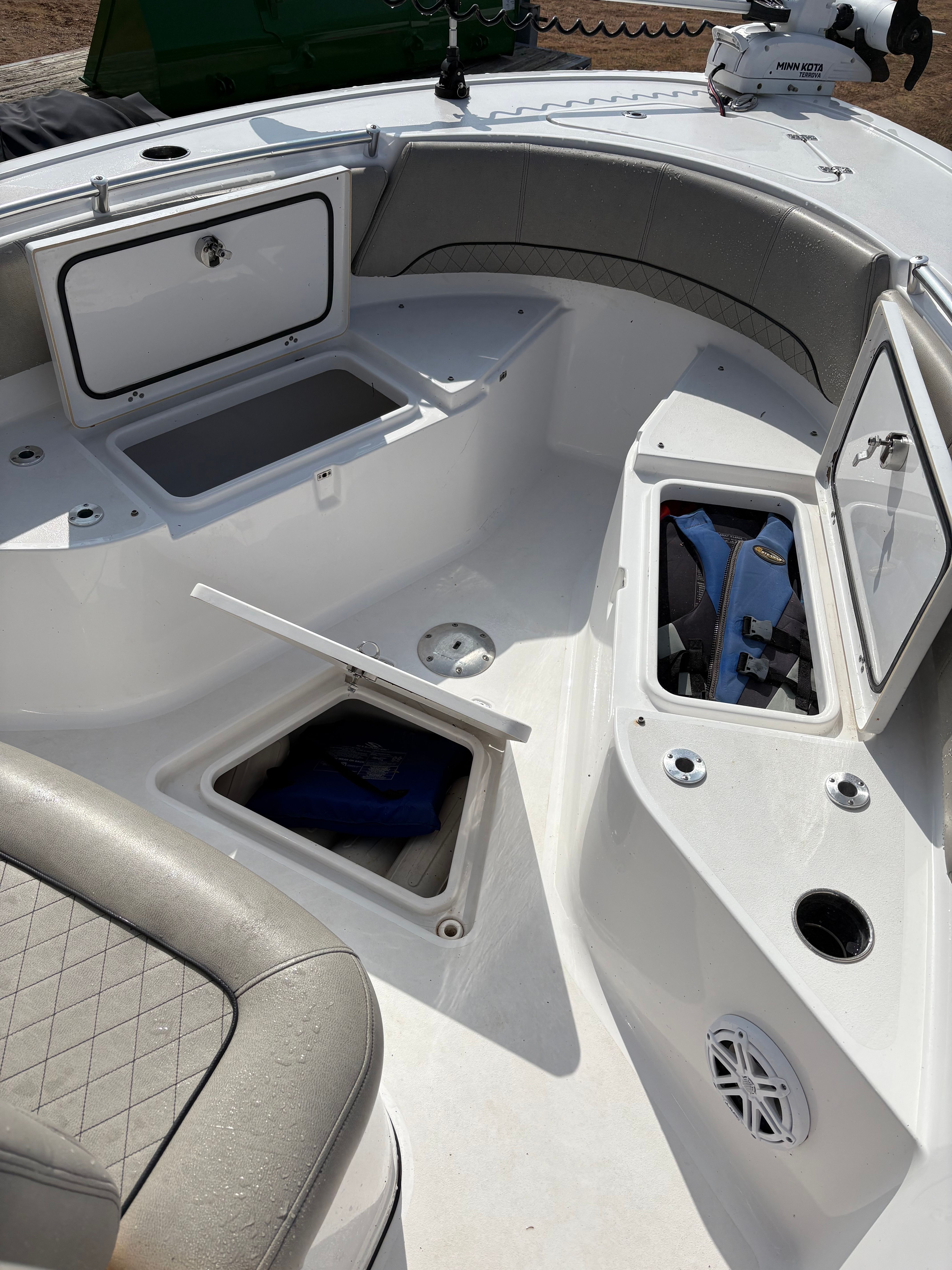 2022 Sportsman Heritage 241 Center Console - 11