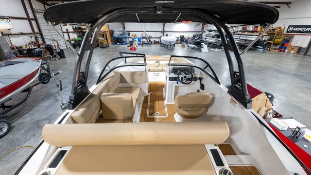 2025 Bayliner D20 - 6