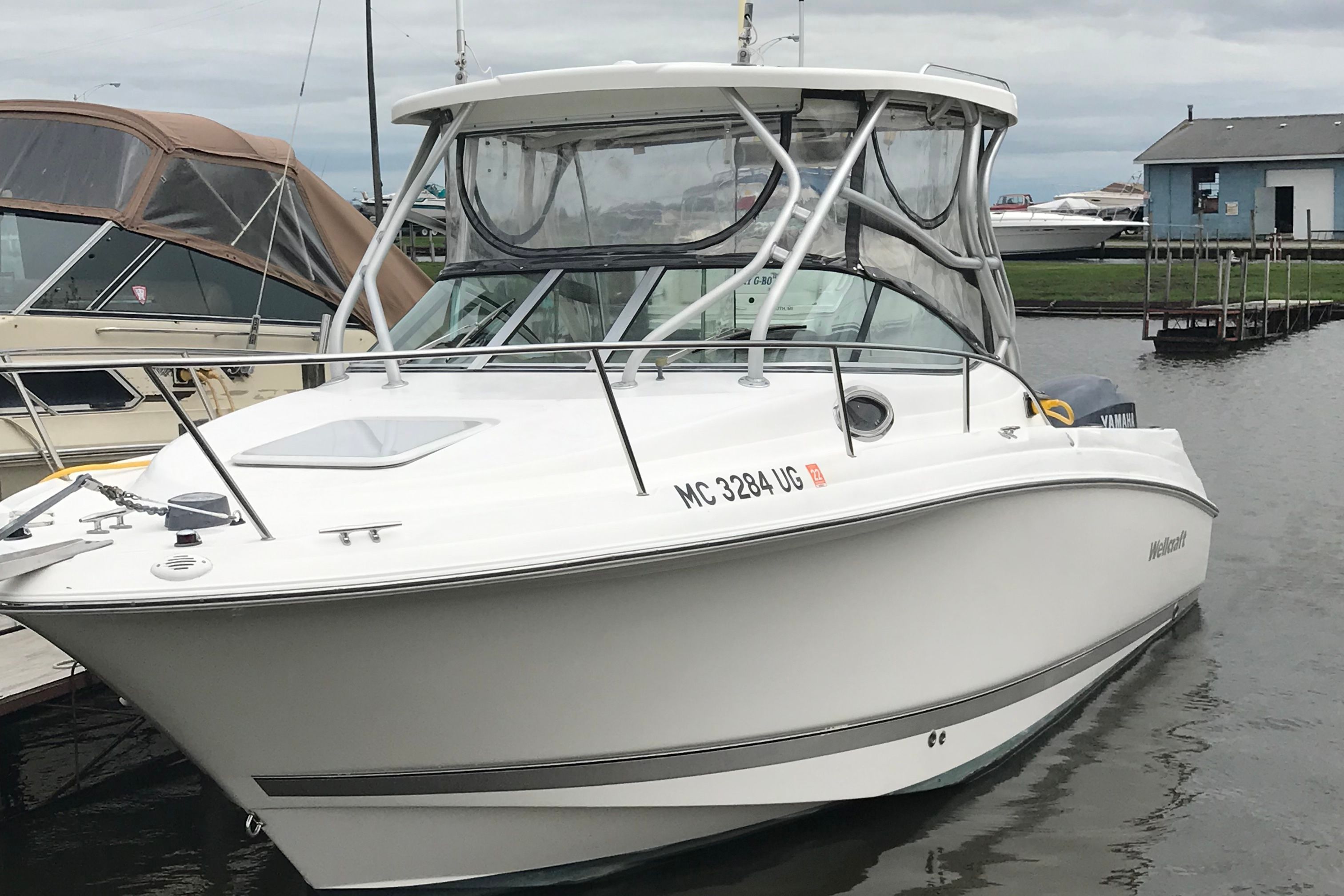2006 Wellcraft 252 Coastal