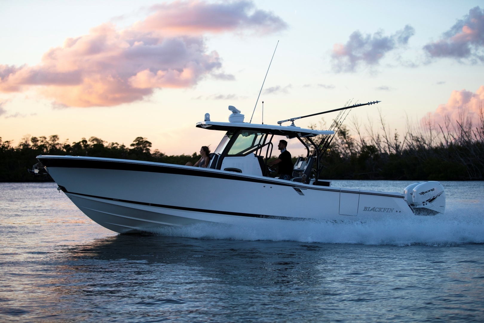 2027 Blackfin 332 CC - Image 6