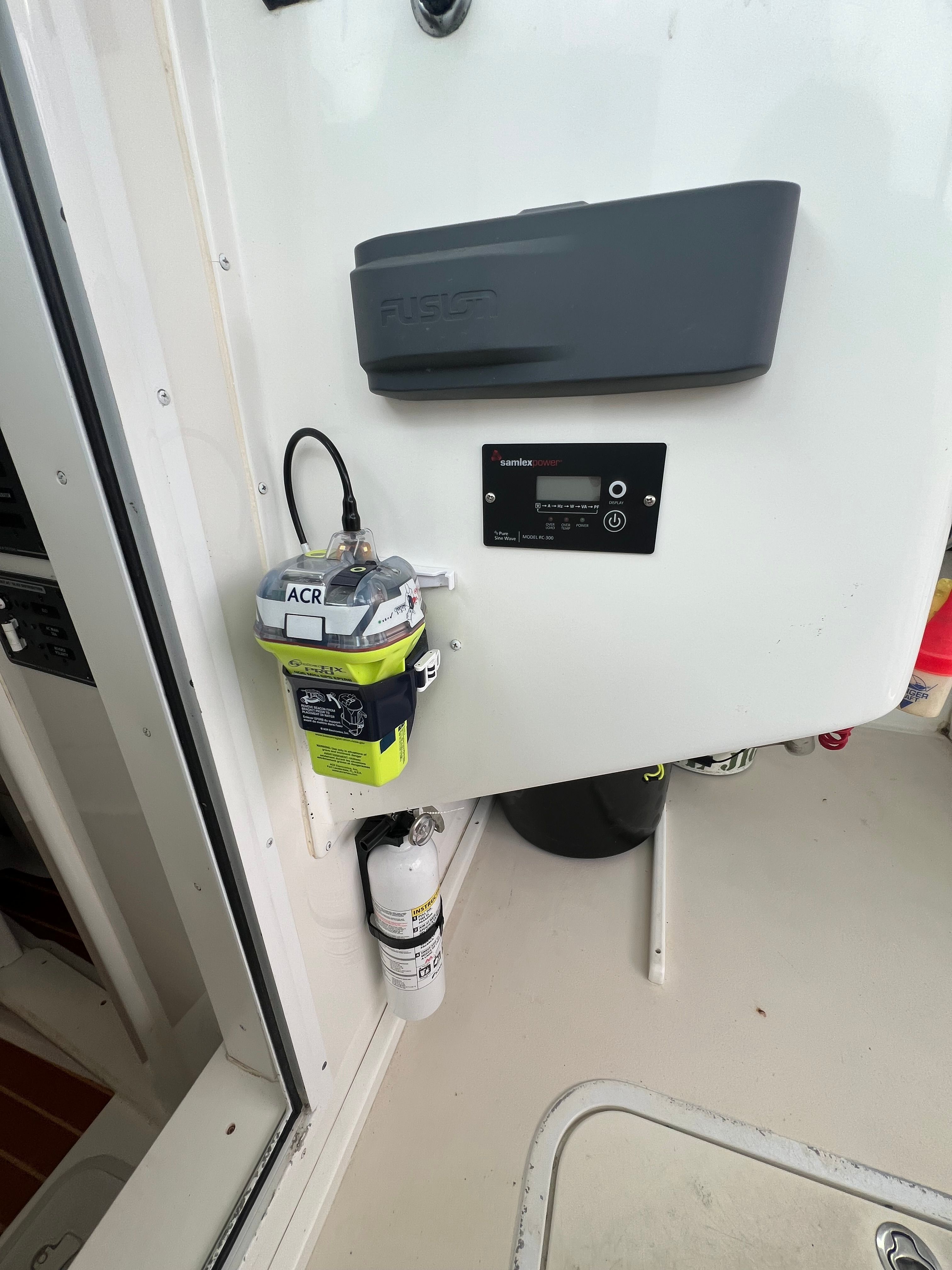 2015 Steiger Craft 31 Miami / Chesapeake - 21