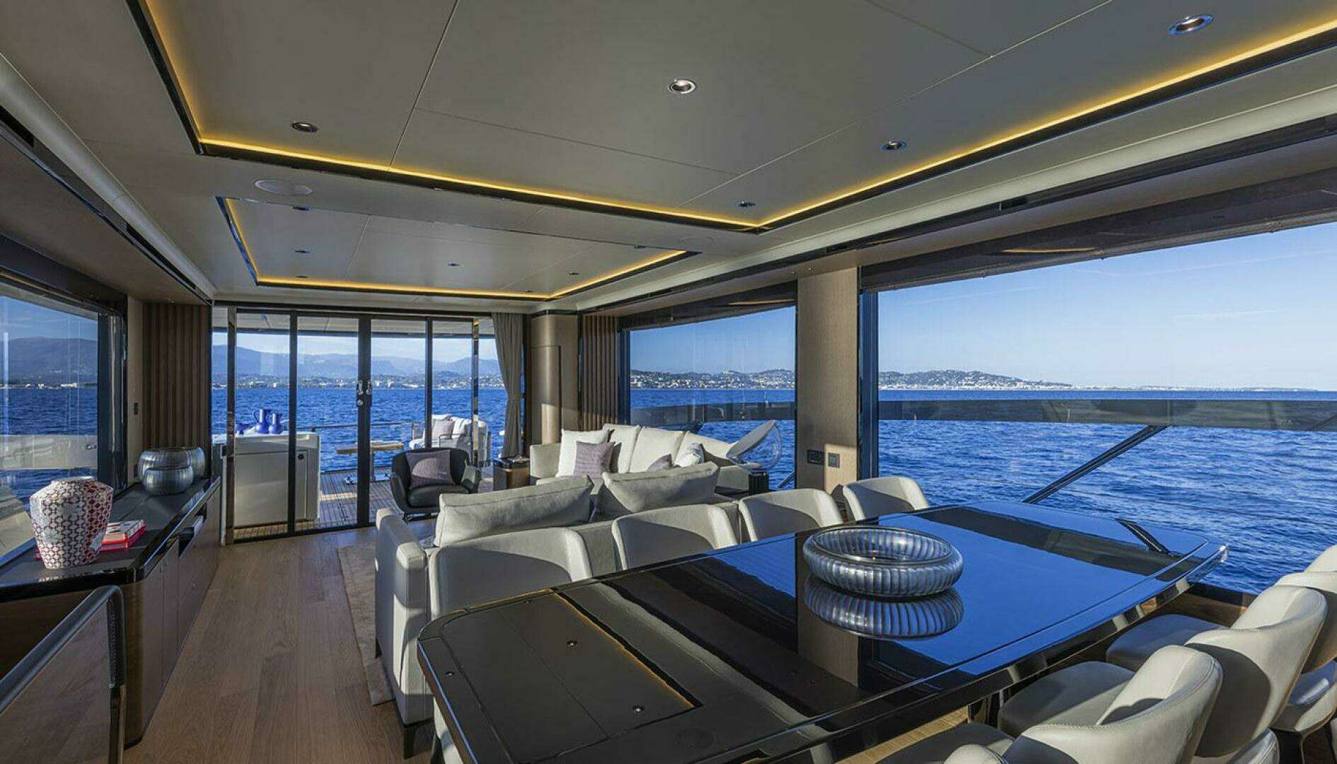 2027 Absolute Navetta 75 - Image 23