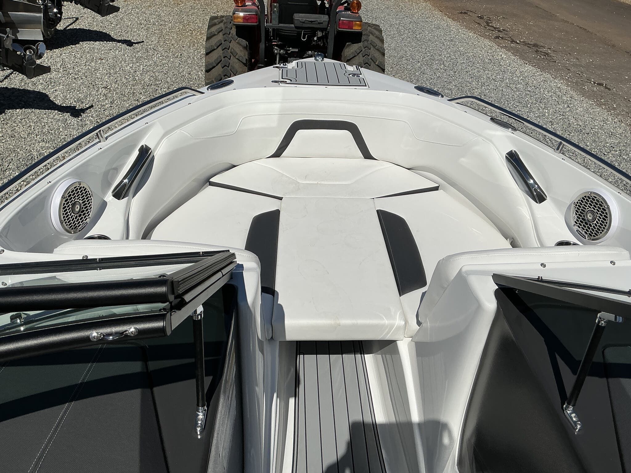 2025 Monterey 224FS - 15
