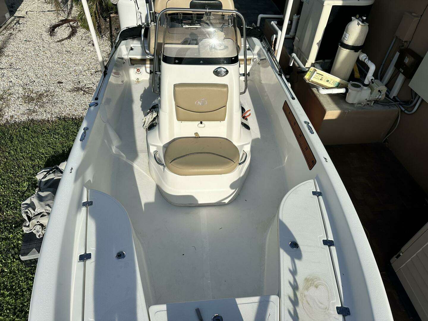 2020 NauticStar 2140 Sport Shallow Bay - Image 9