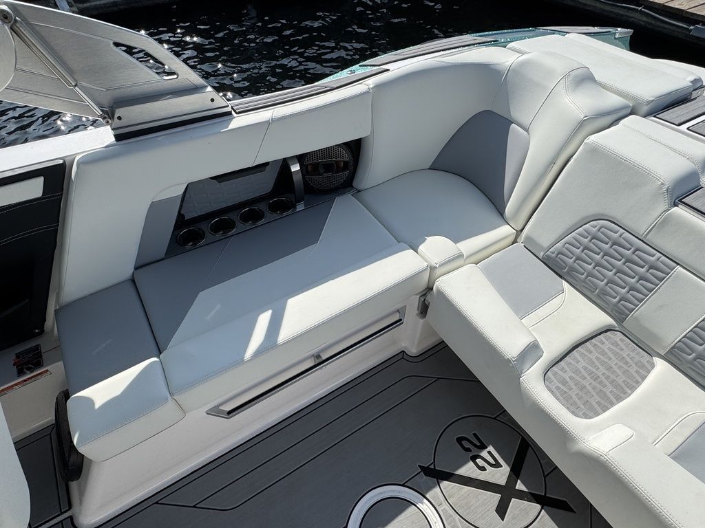 2024 MasterCraft X22 - 9