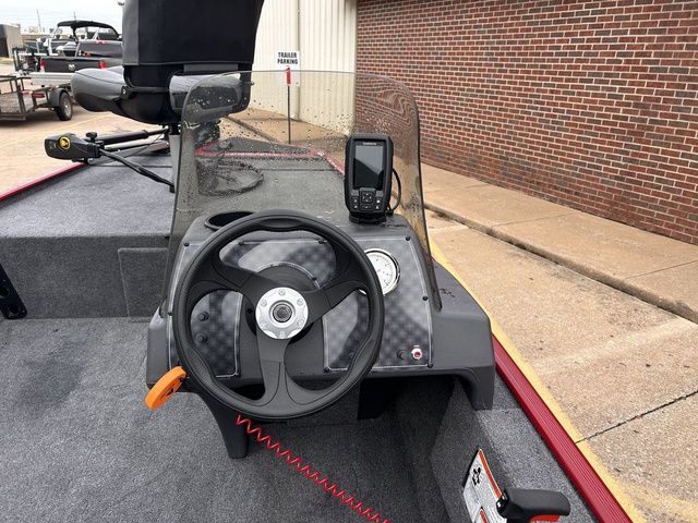 2024 Tracker Bass Tracker Classic XL - 8
