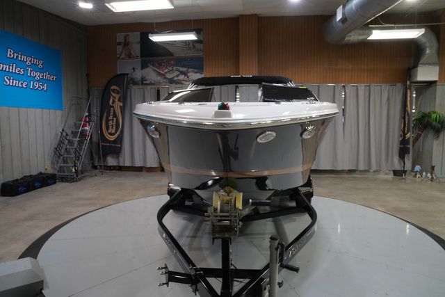 2019 Four Winns H 230 RS - 3