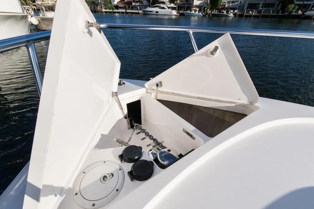 2012 Intrepid 475 - 25