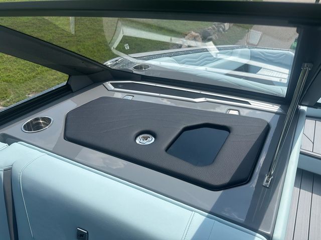 2026 Nautique G23 - 24