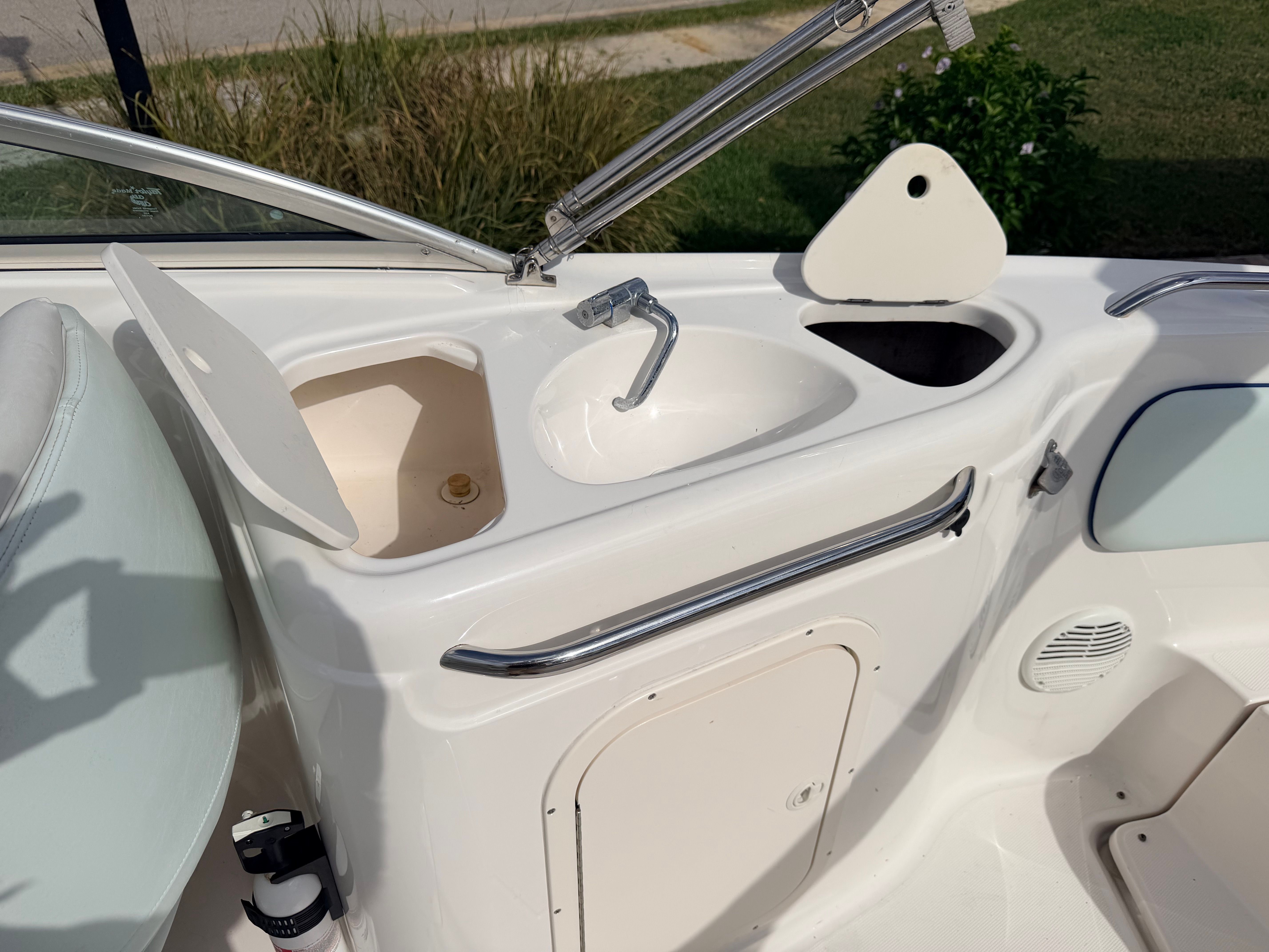 2002 Chaparral Sunesta 243 - 20