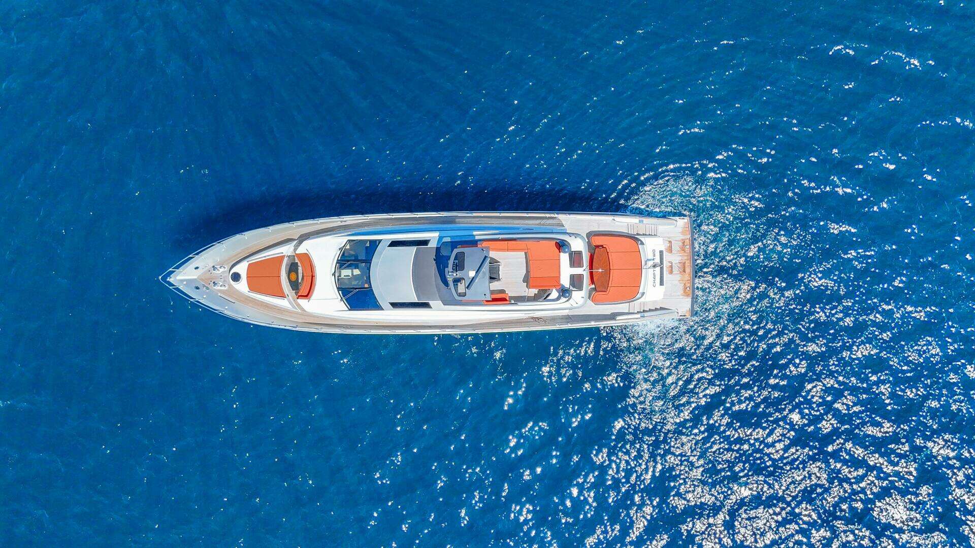 2010 Lazzara Yachts LSX 92 - Image 11
