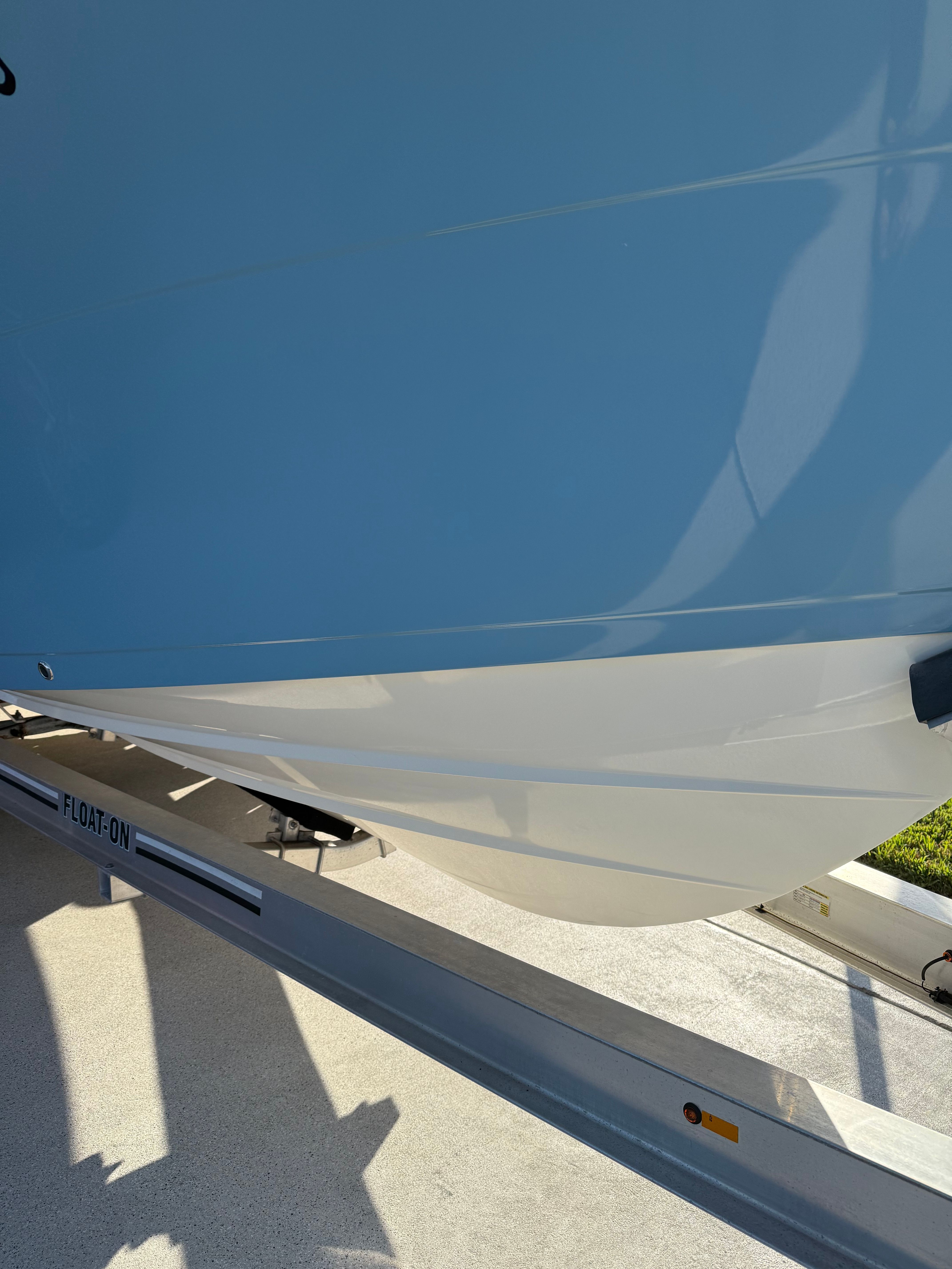 2022 Cobia 240 Dual Console - 4