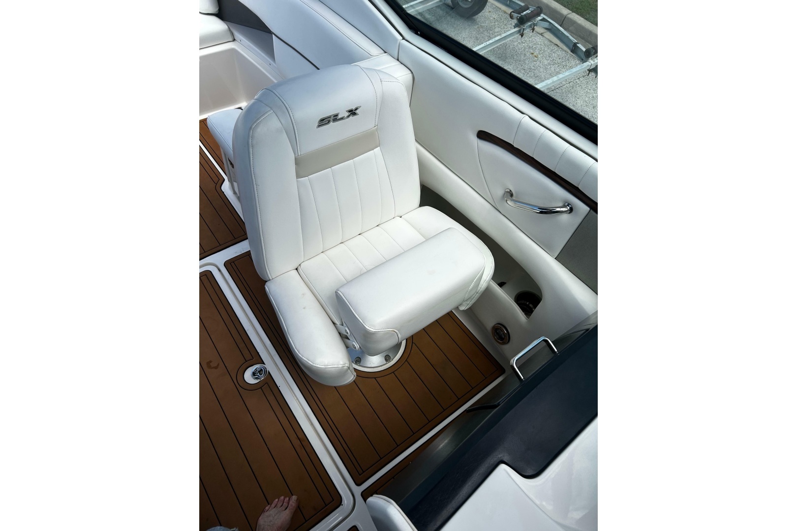 2008 Sea Ray 270 Sundeck - Image 30