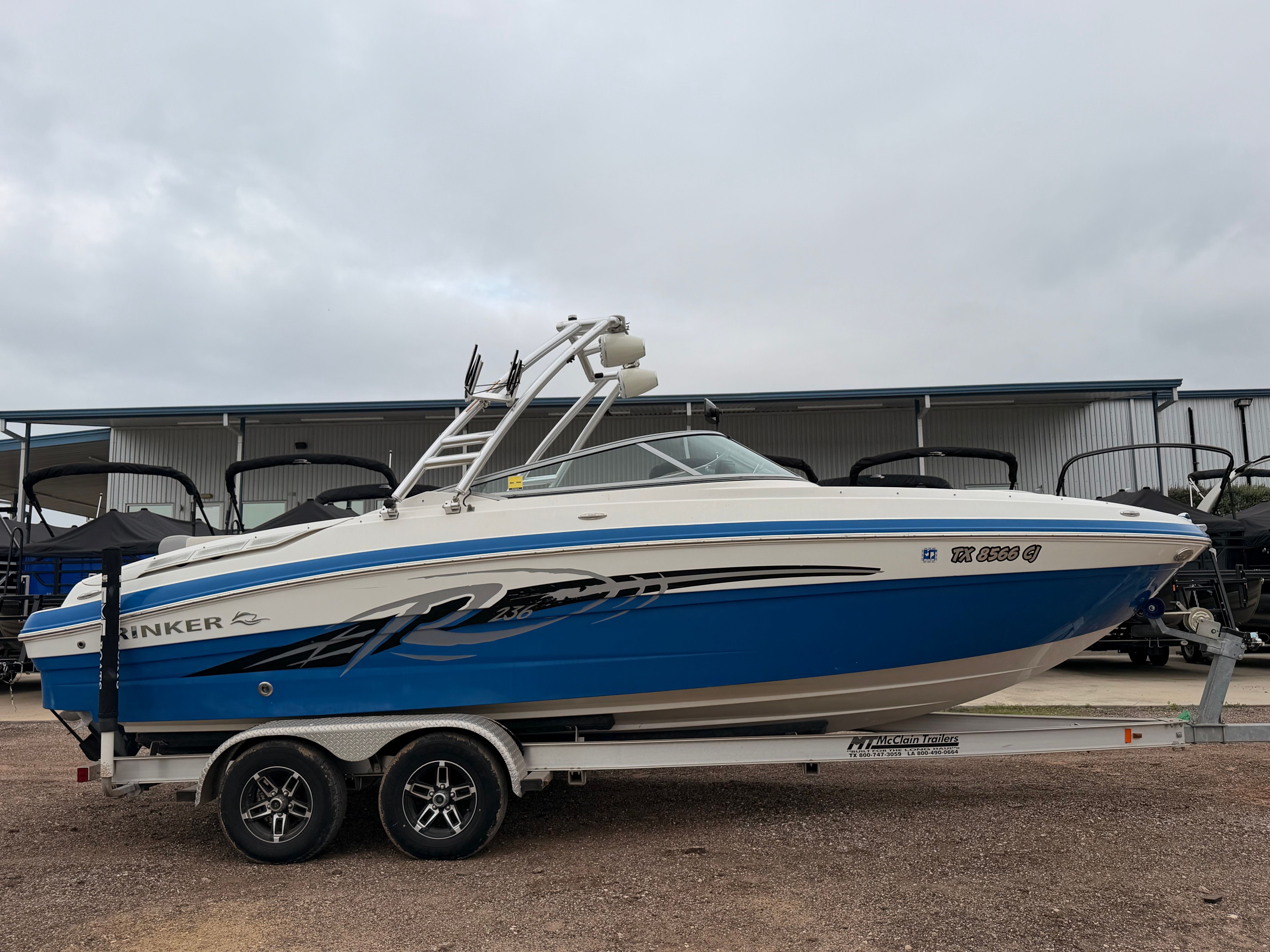 2014 RINKER 236 CAPTIVA - Image 5