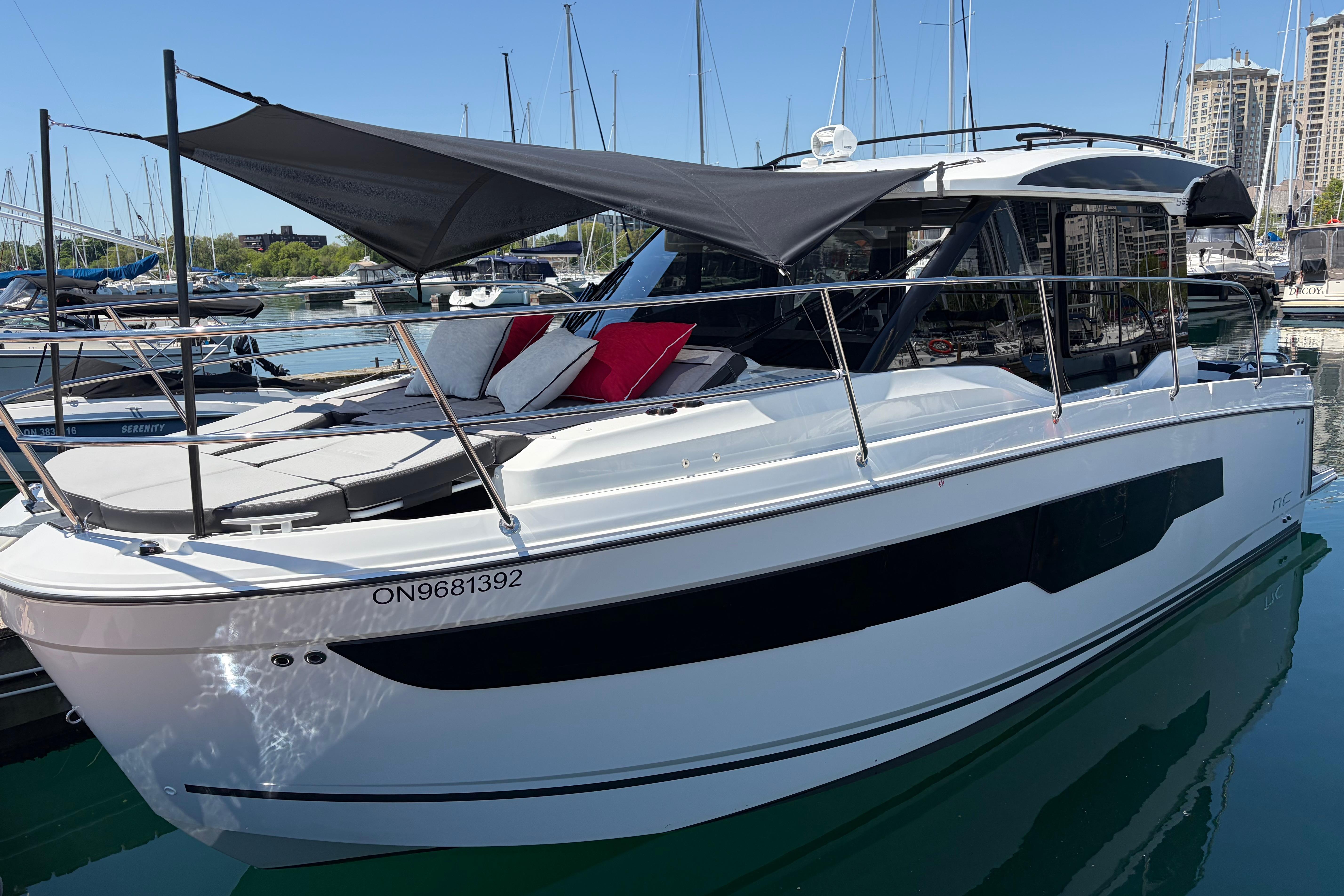 2026 Jeanneau NC 895 Series 2