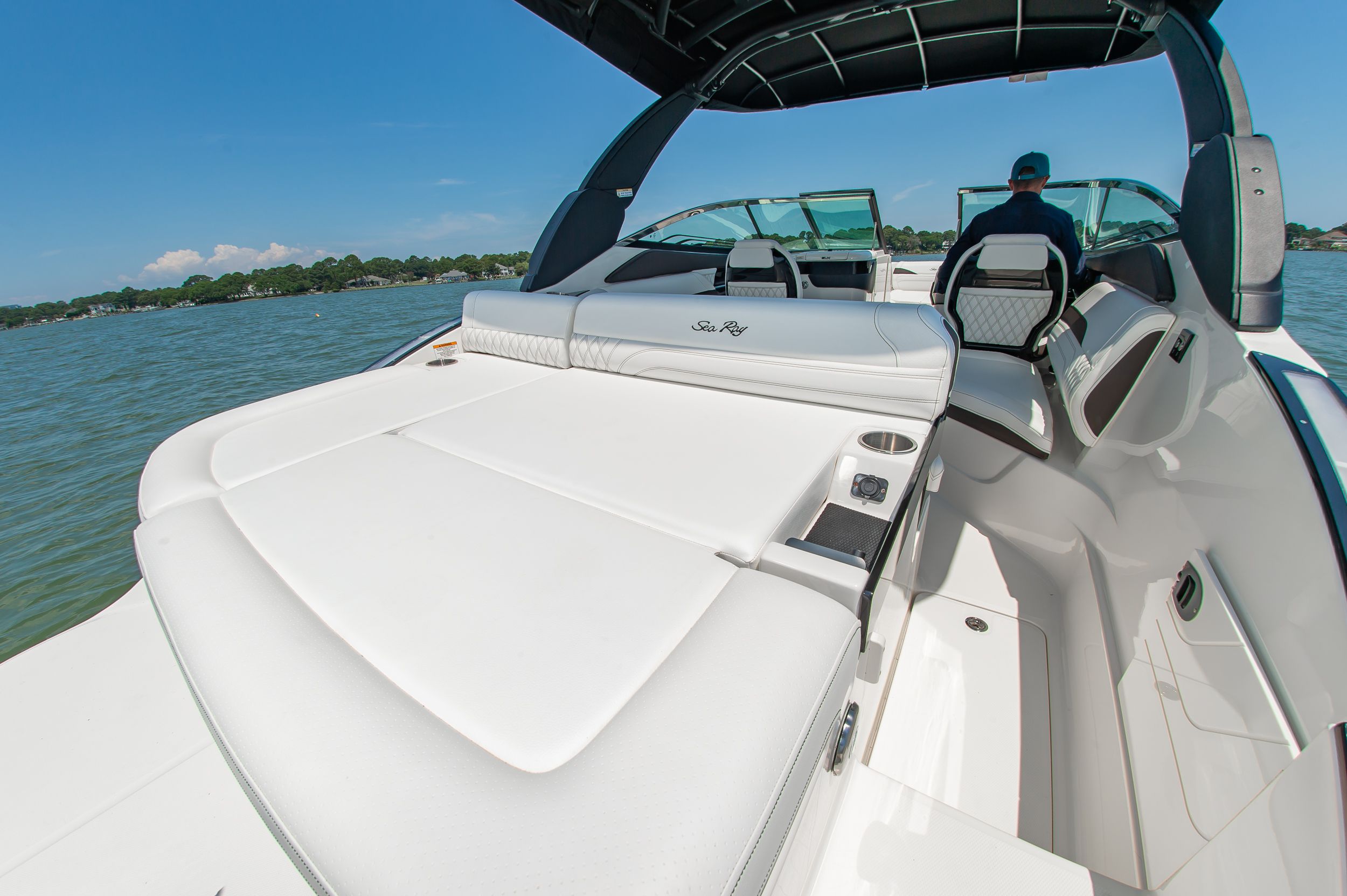 2023 Sea Ray SLX 260 - 10