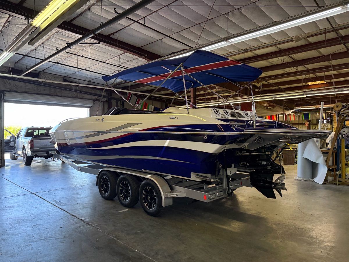 2025 Nordic 29 Deck Boat - 10