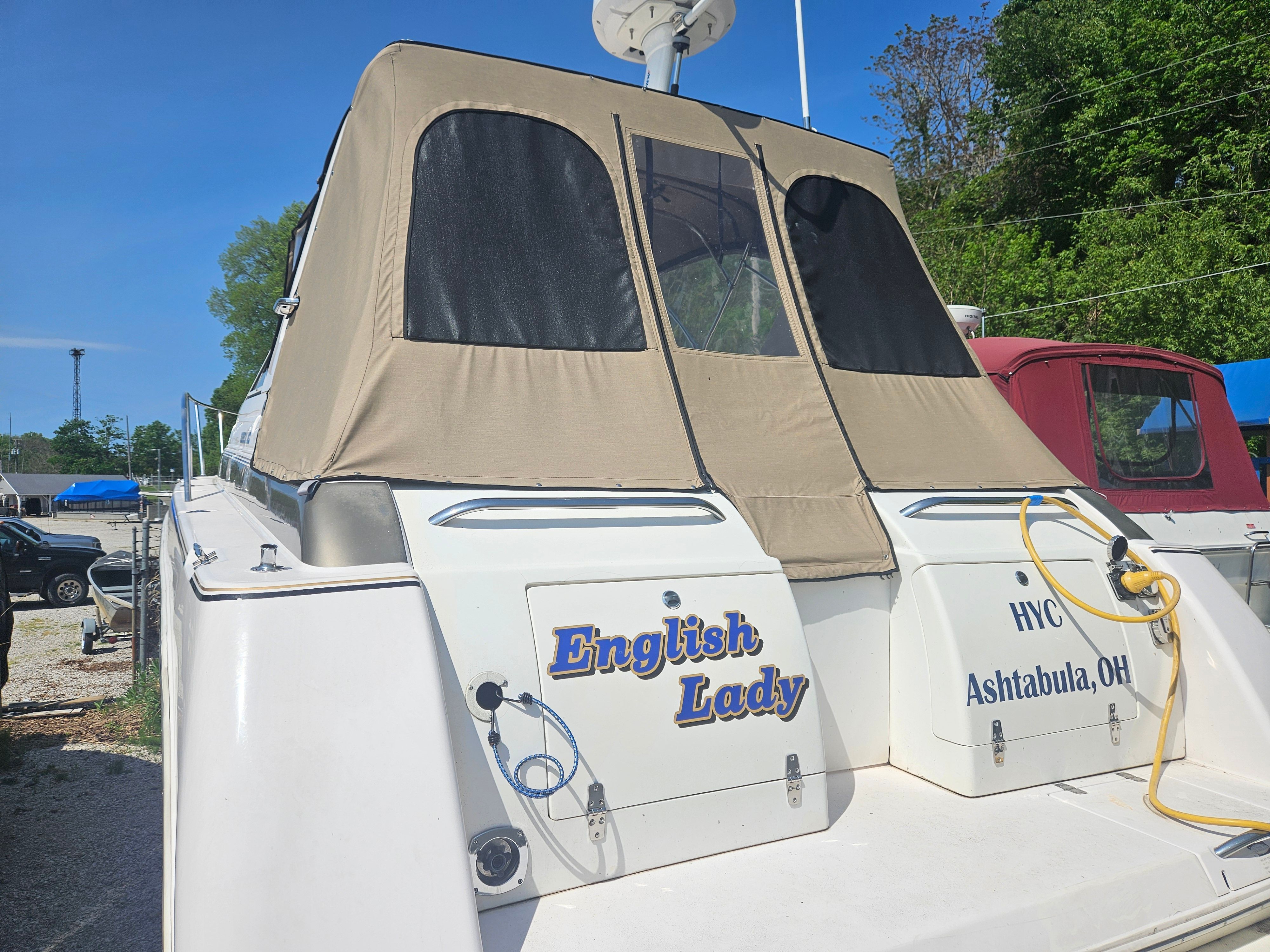 1996 Donzi 3250 LXC - 6