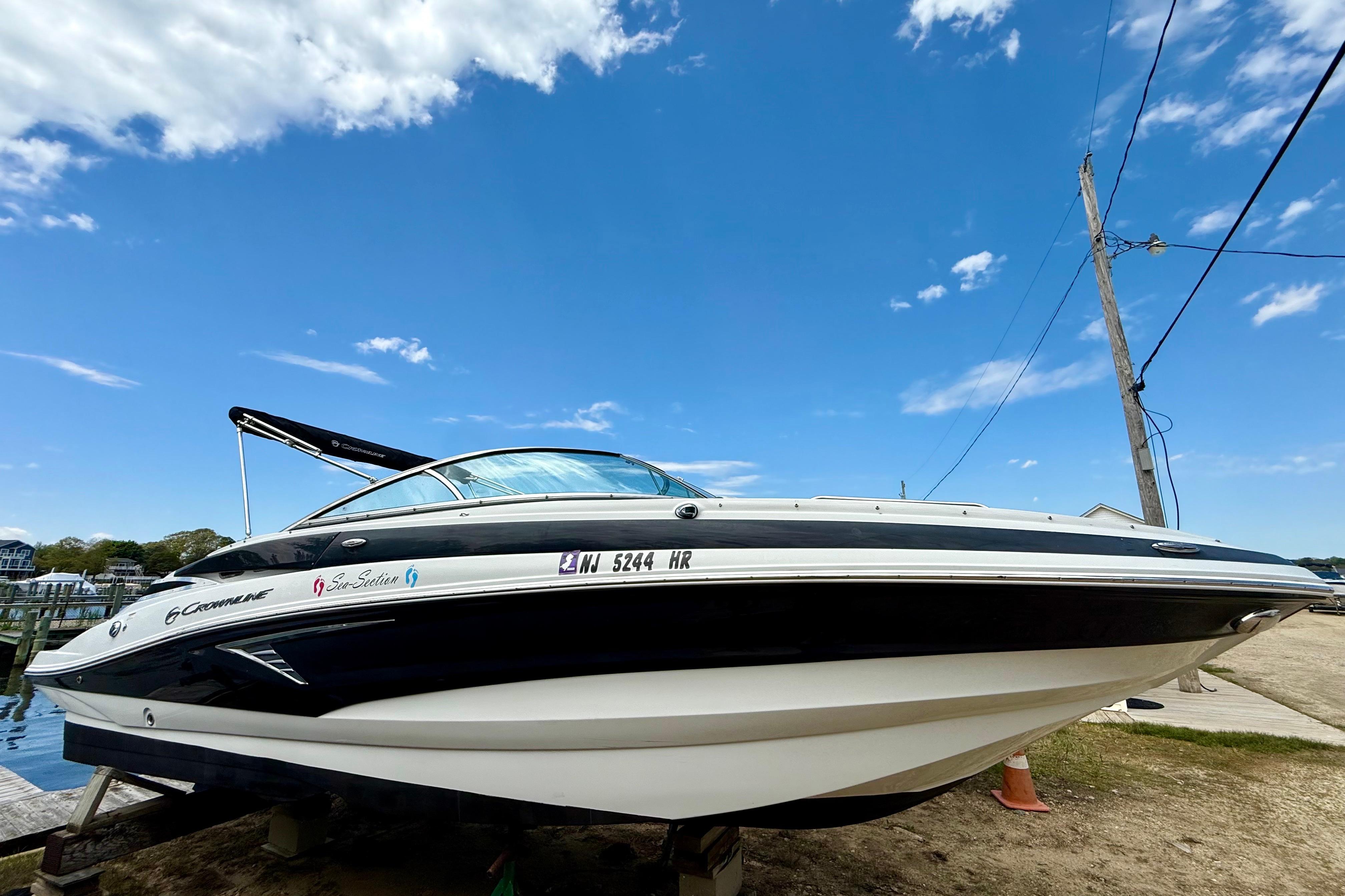 2020 Crownline Eclipse E235