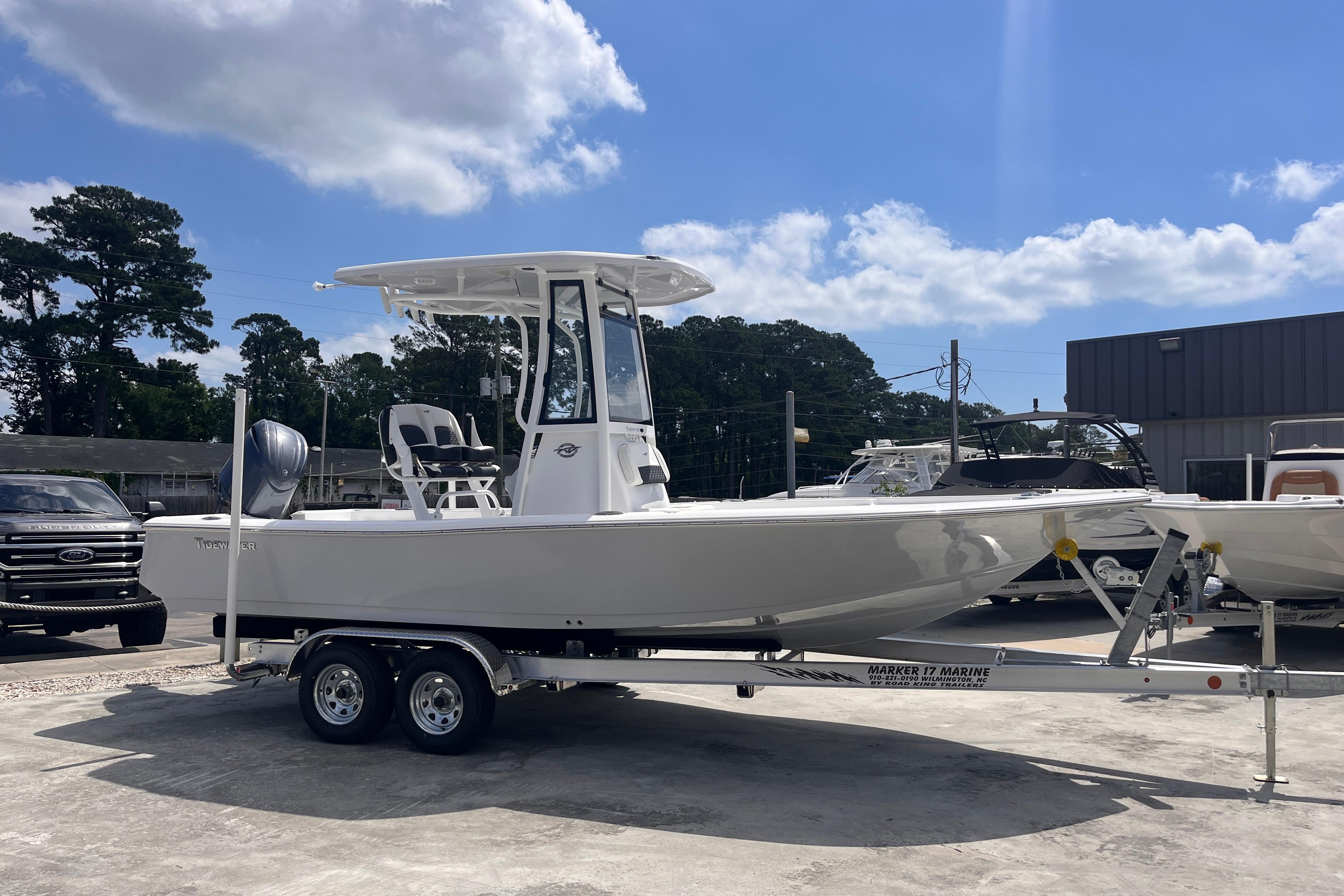 2026 Tidewater 2210 Carolina Bay
