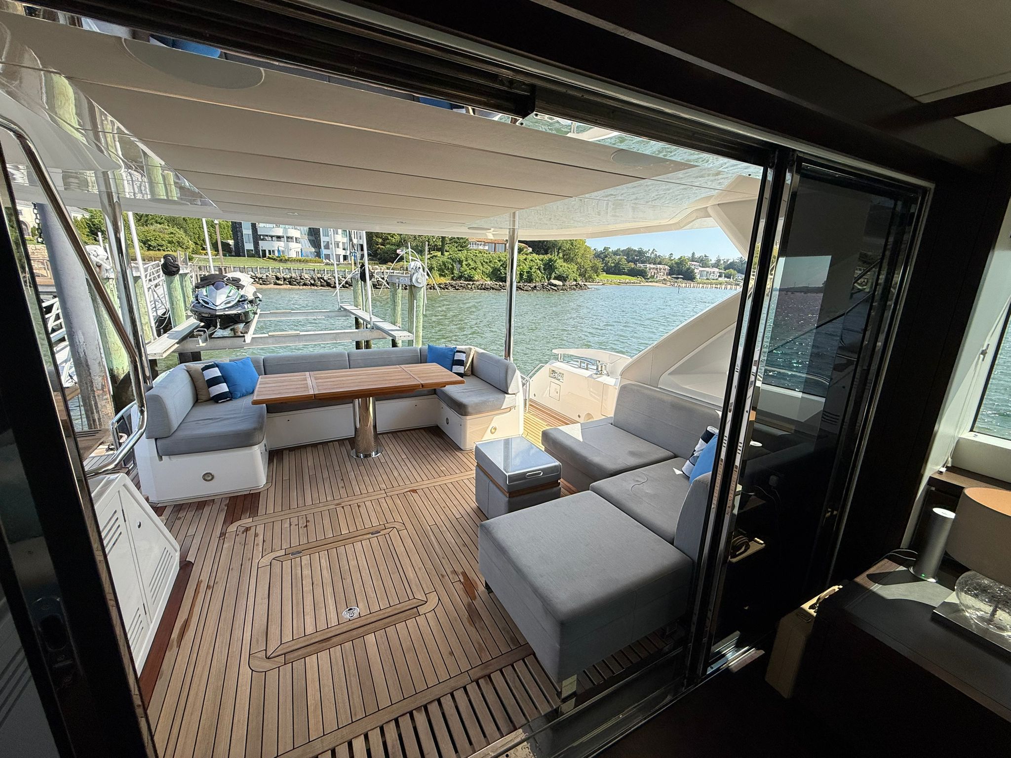 2021 Sunseeker 76 Yacht - 57