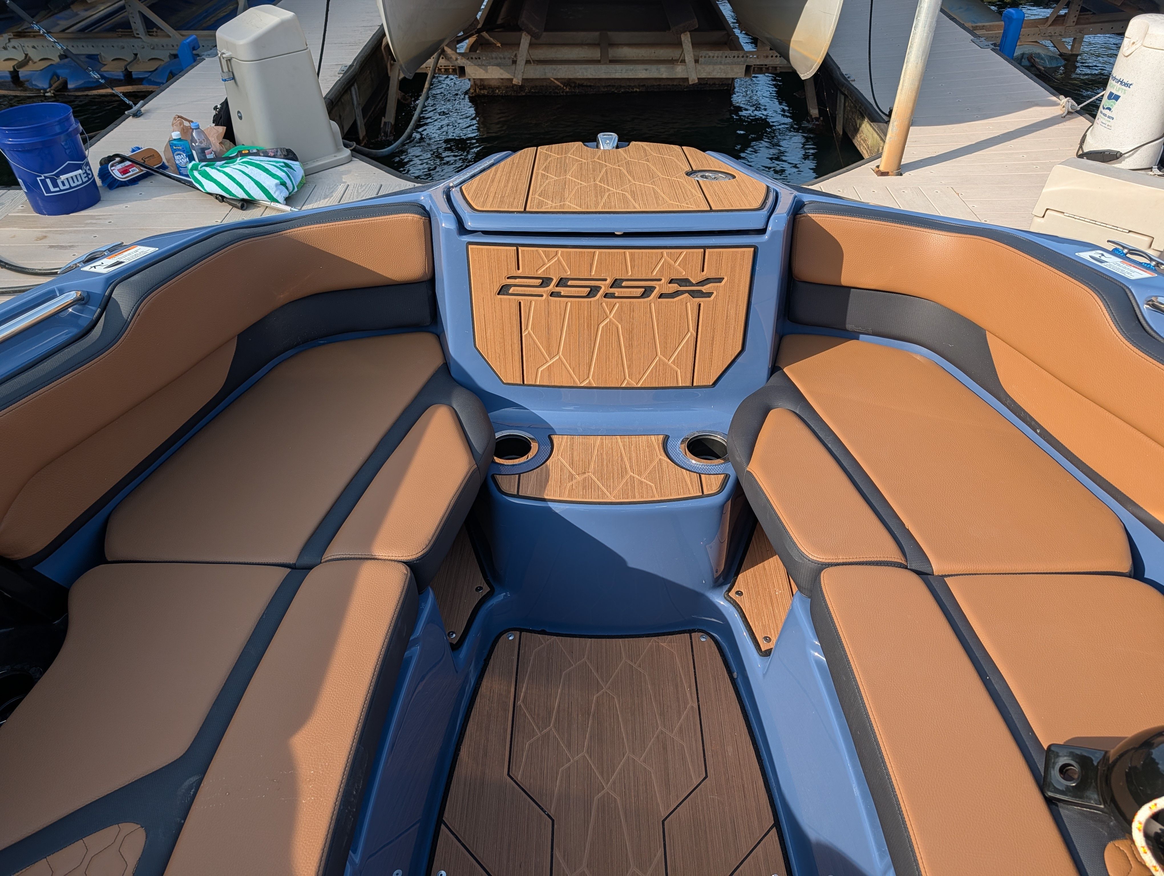 2024 Yamaha Boats 255XD - 4