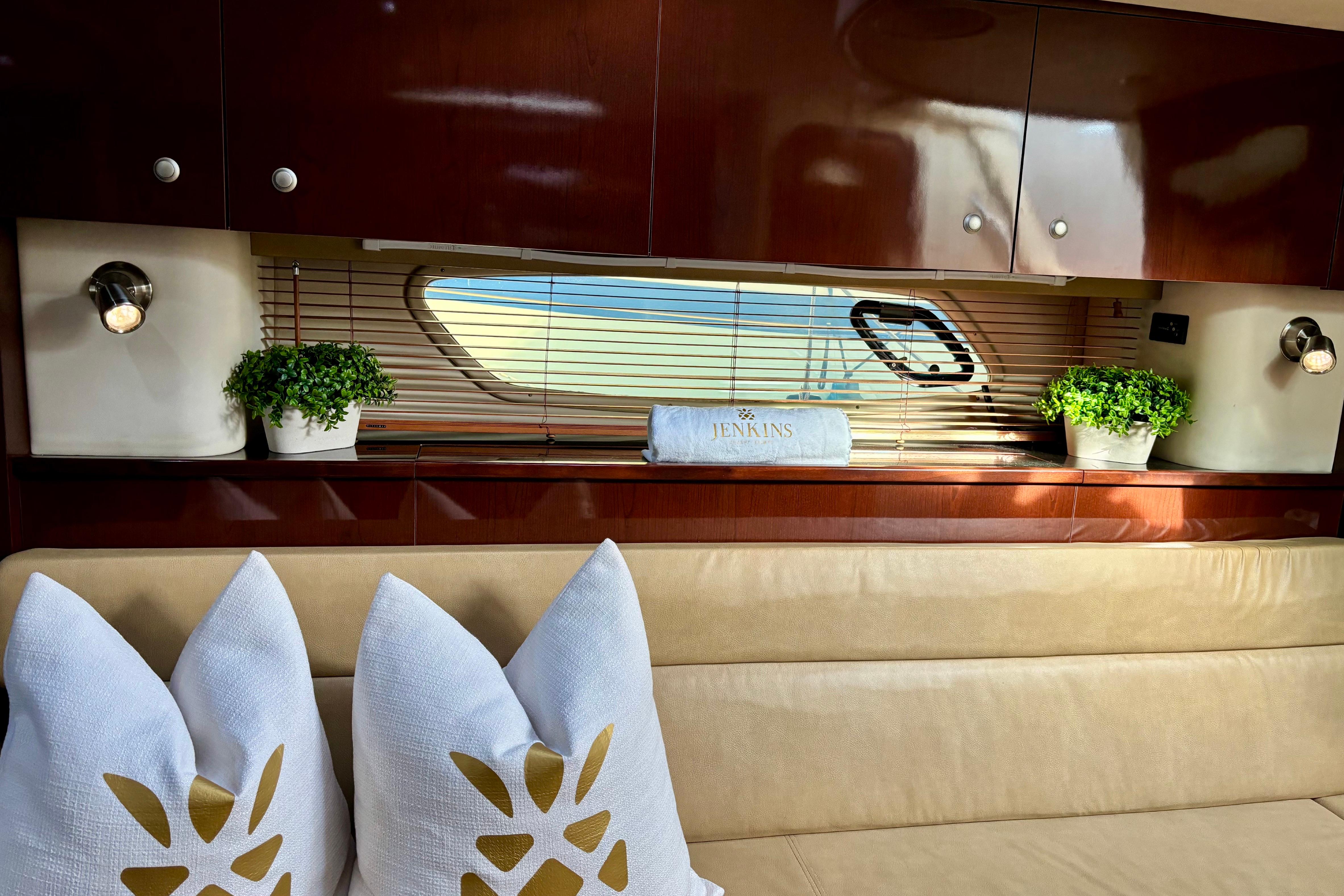 Luxurious interior of 2009 Sea Ray Sundancer 350 yacht with elegant decor.