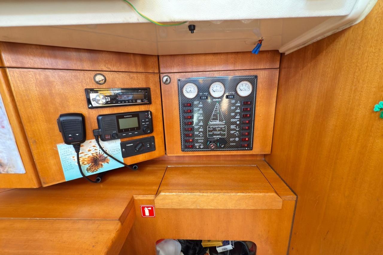 Control panel of 2006 Elan Impression 384 yacht with navigation and communication equipment.