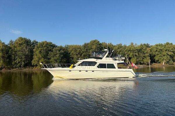 1998 Navigator 5300