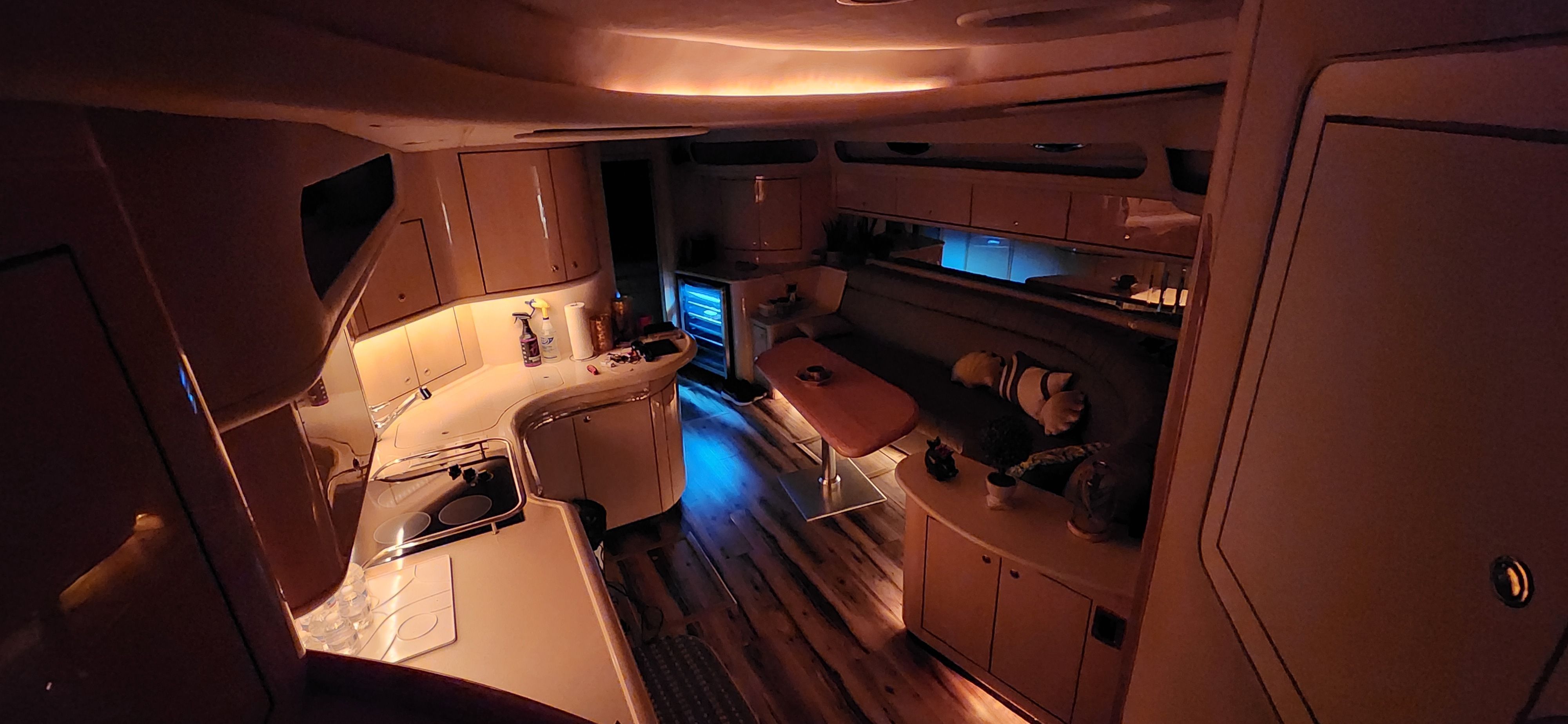 1999 Sea Ray 580 Super Sun Sport - 4