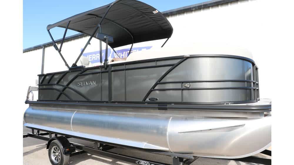 2025 Sylvan Mirage 820 Party Fish Premium - 40