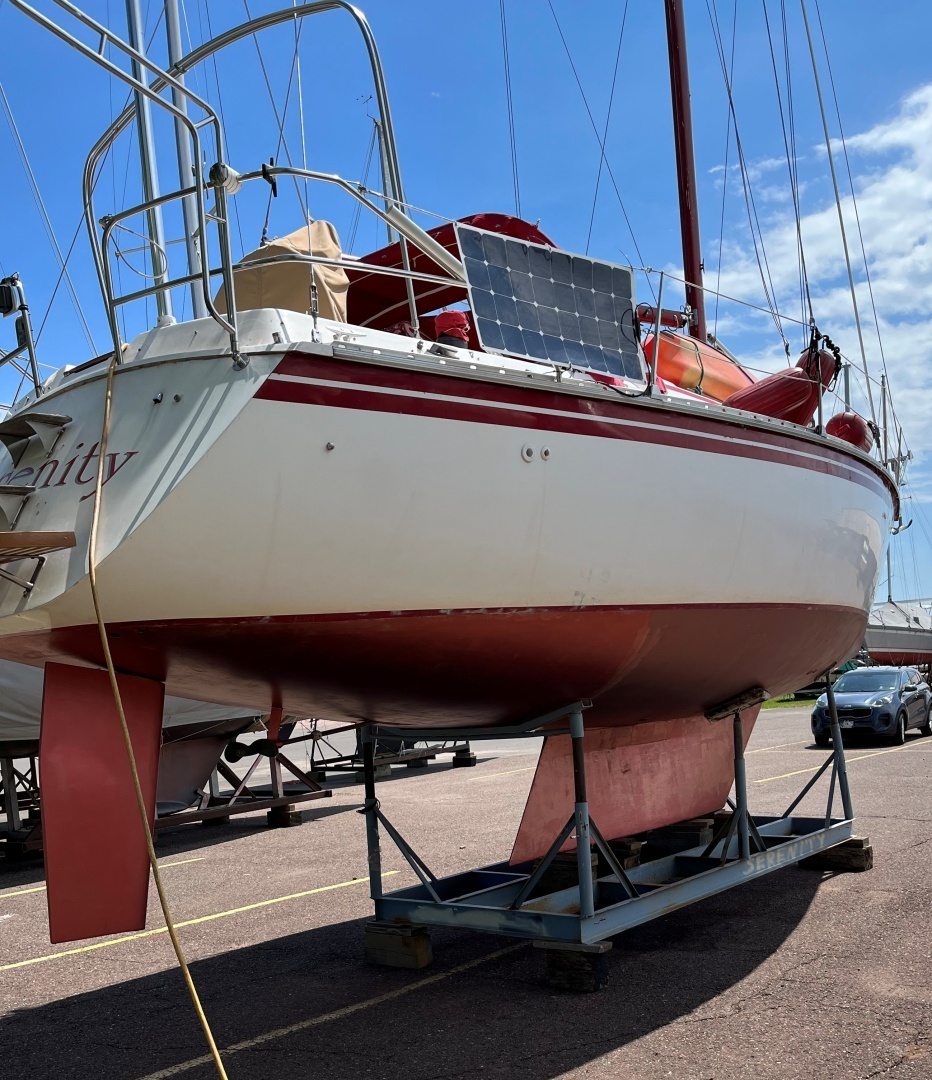 1983 Hunter 34 - Image 5