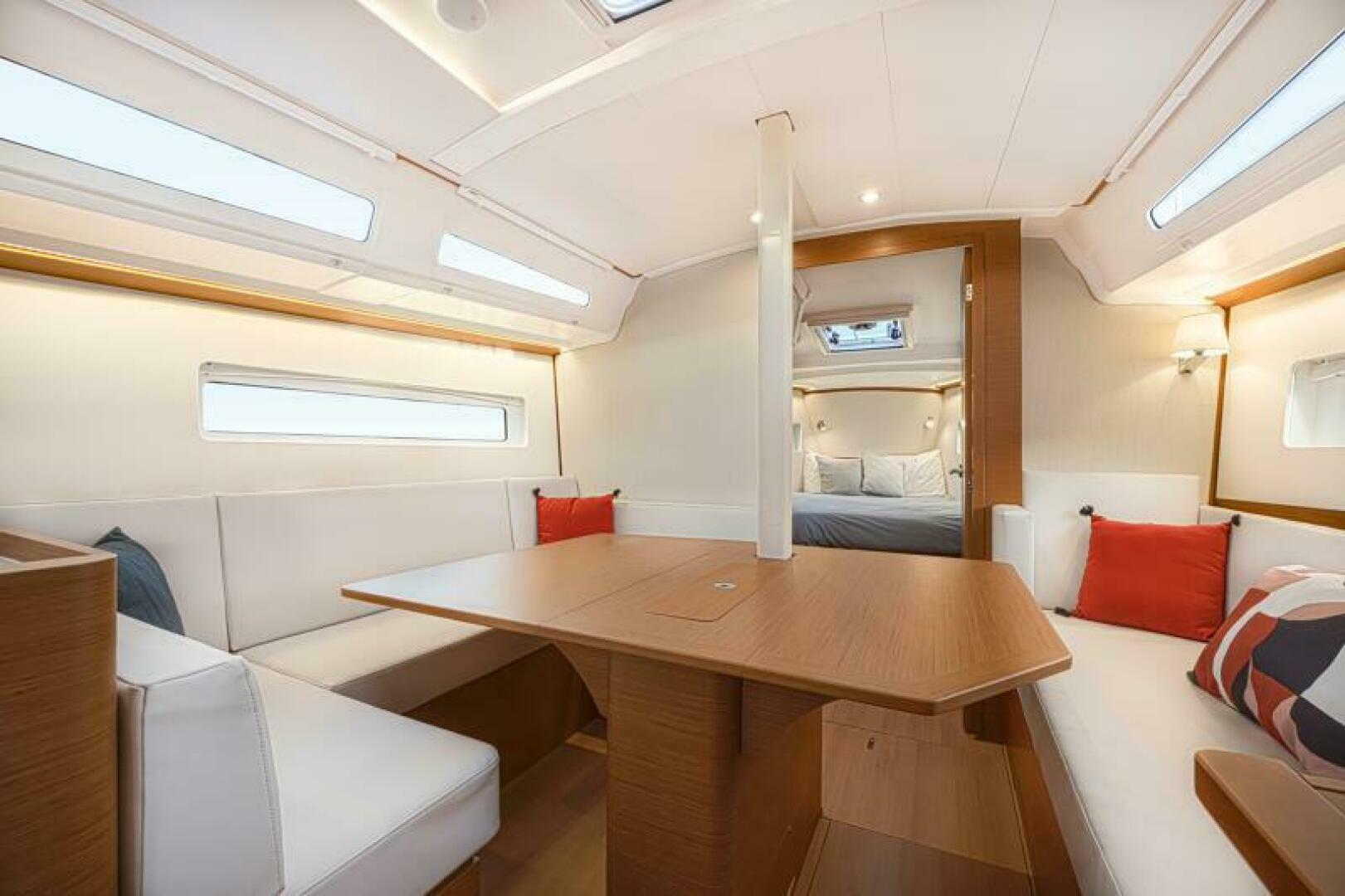 2026 Jeanneau Sun Odyssey 380 - Image 18