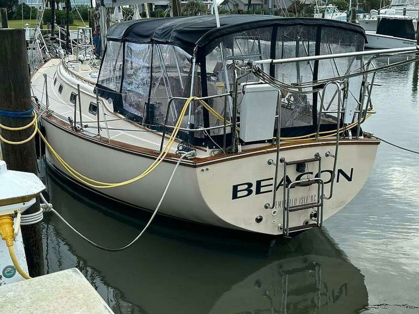 1994 Island Packet 44 - Image 2