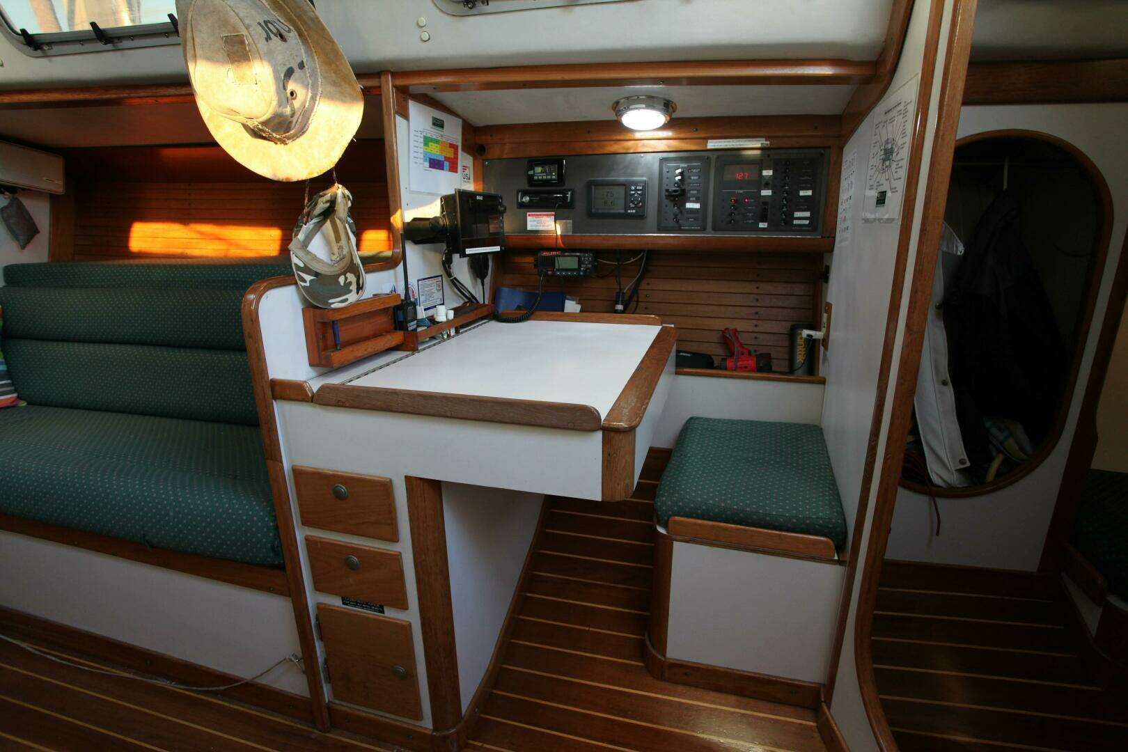1996 J Boats 120 - Image 92