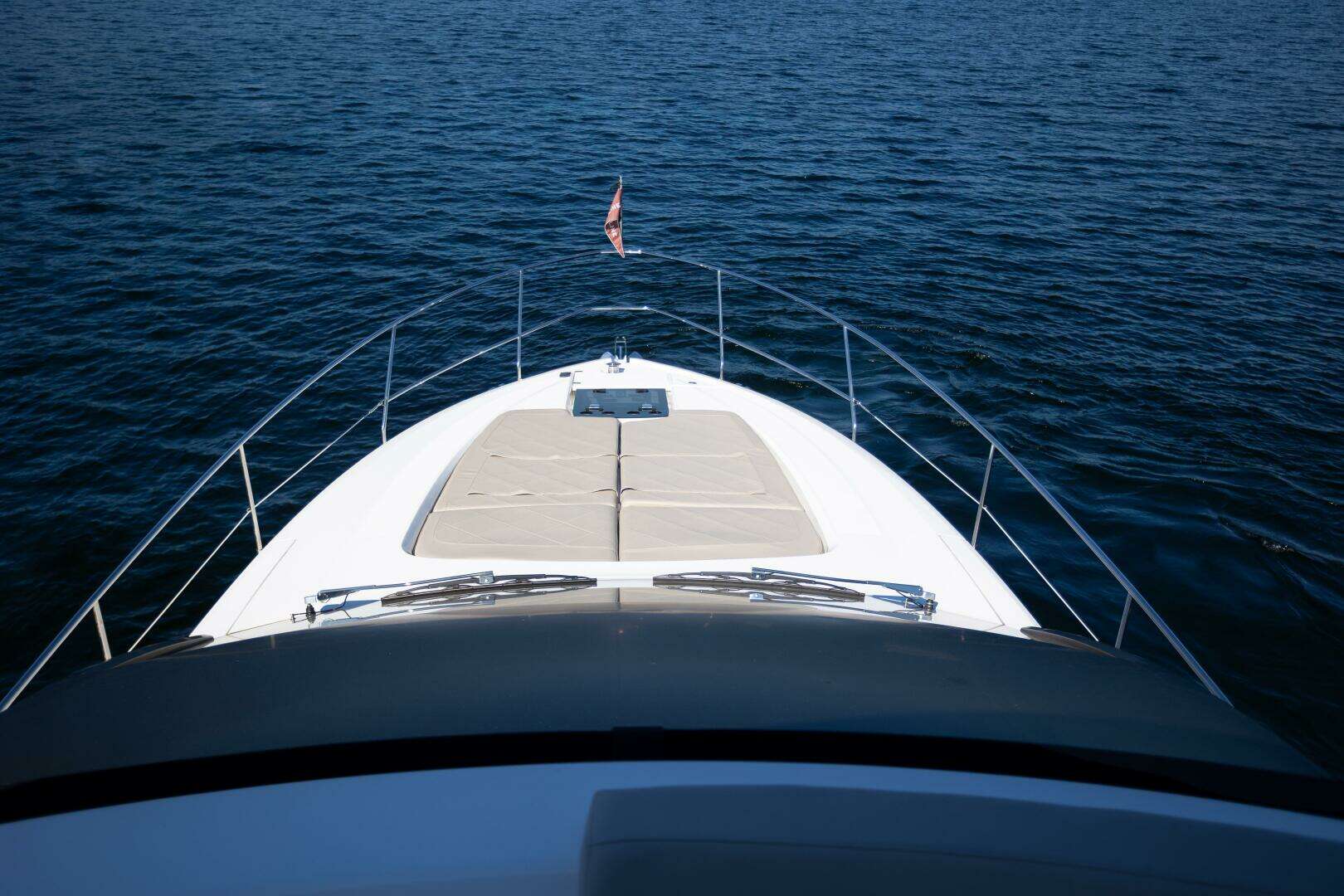 2025 Fairline Squadron 50 - Image 32