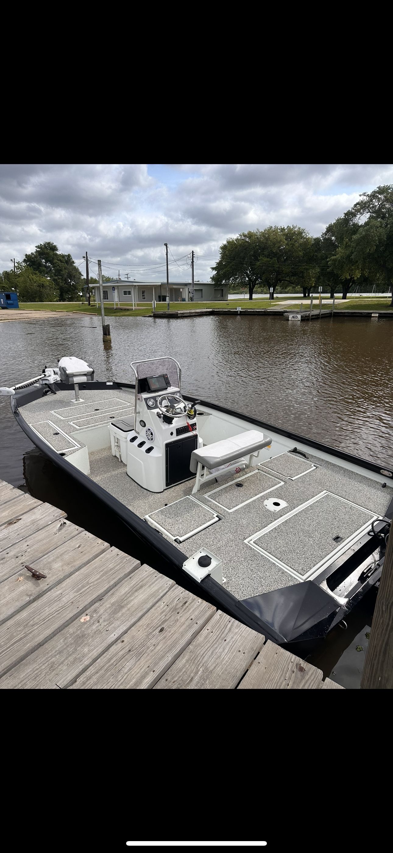 2019 Crestliner 2000 Bay - 2