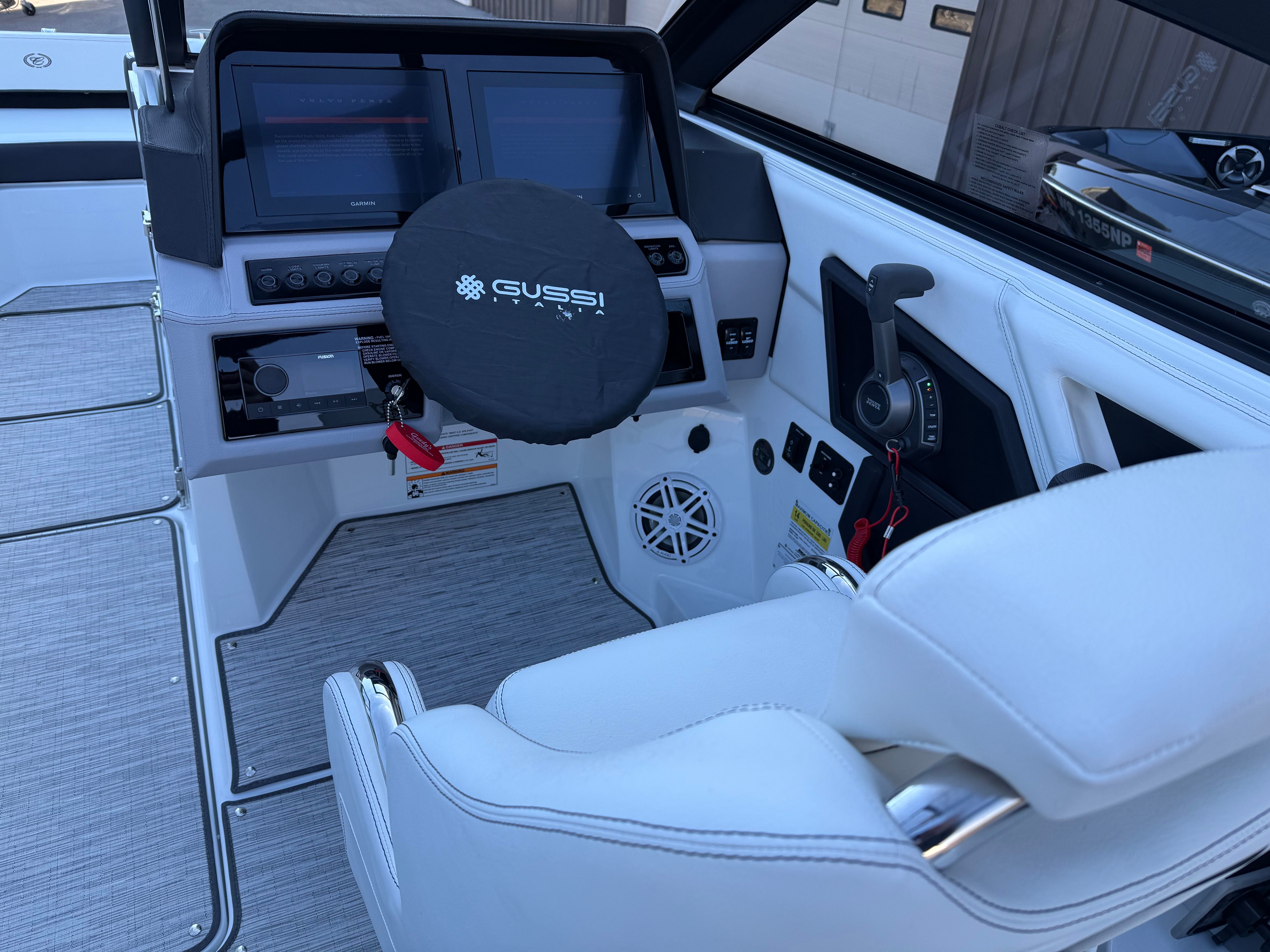 2026 Cobalt R6 Surf - 23