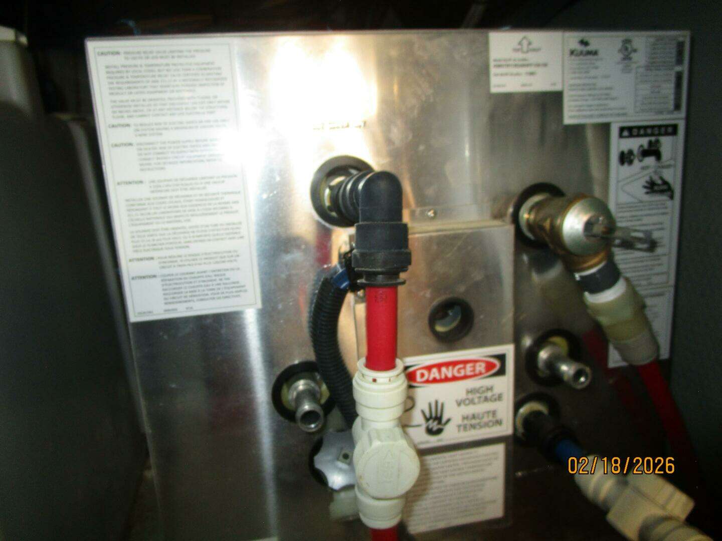 2004 Mainship 430 - Image 77